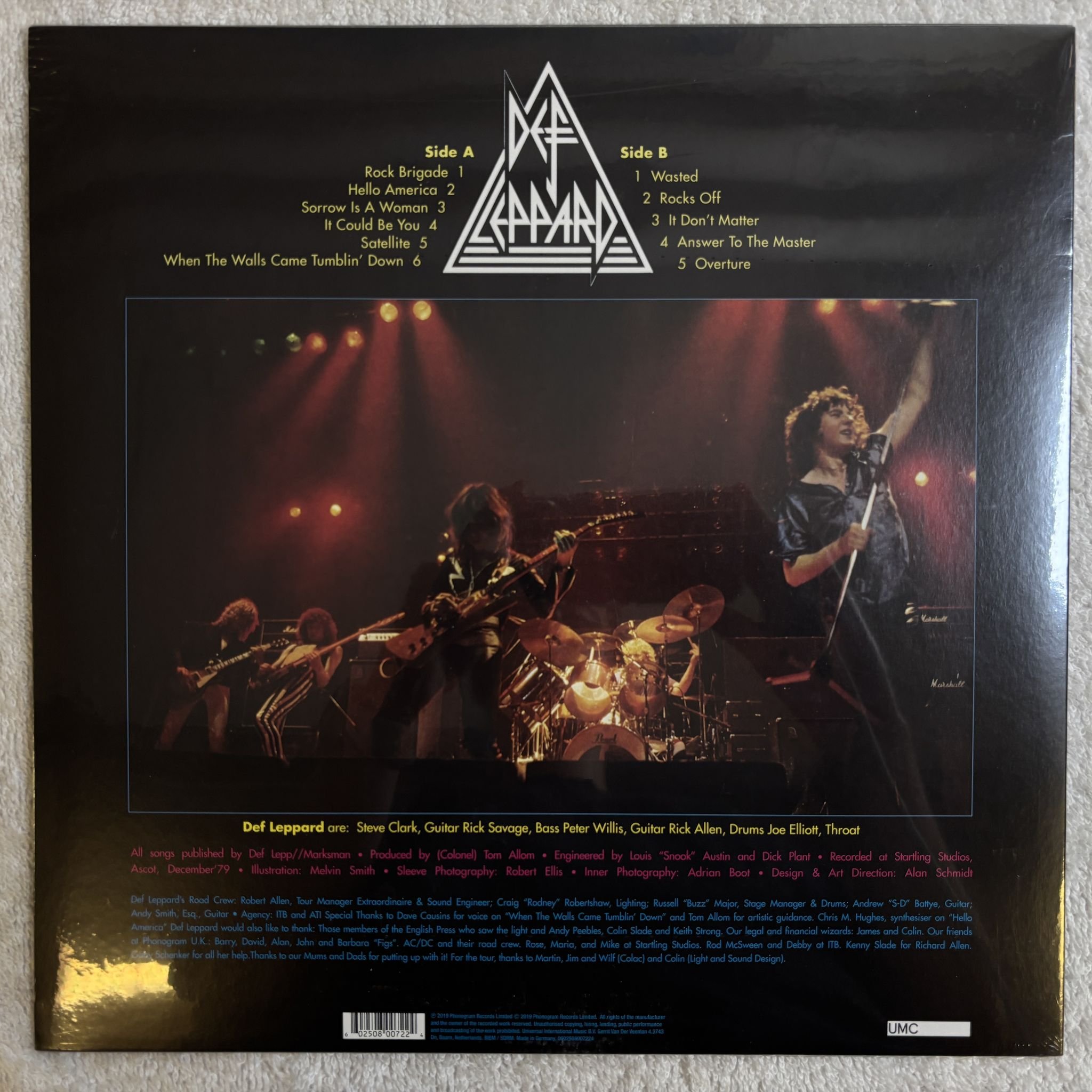 Omslagsbild för skivan DEF LEPPARD On Through The Night LP -2020 UMC – 0800722
