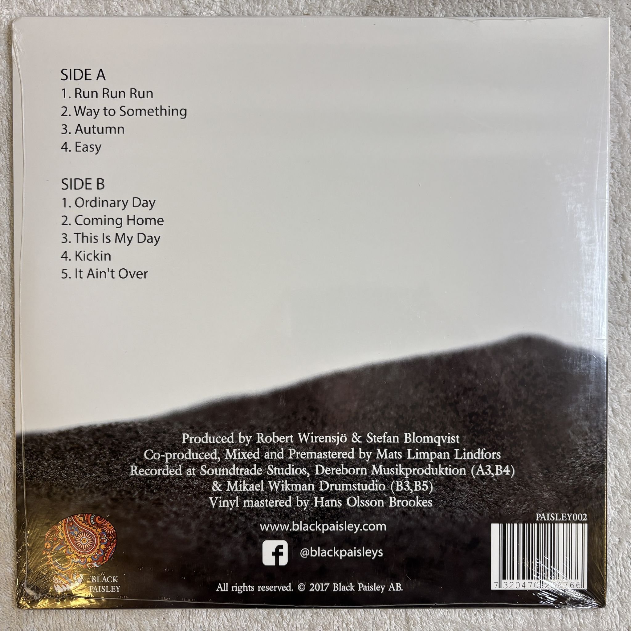 Omslagsbild för skivan BLACK PAISLEY Late Bloomer LP -2017 Black Paisley AB – Paisley002