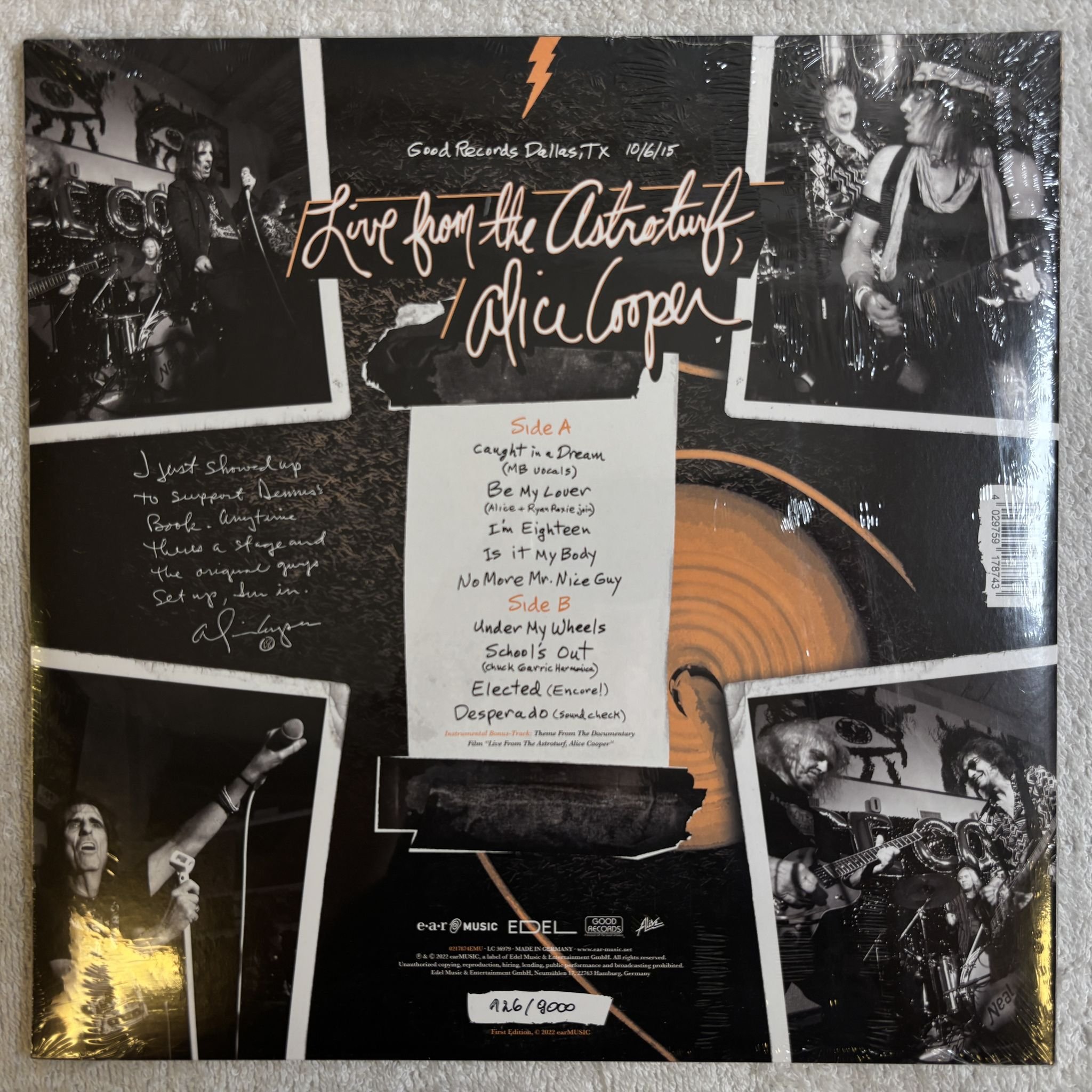 Omslagsbild för skivan ALICE COOPER Live From The Astroturf LP -2022 Ear Music – 0217874EMU