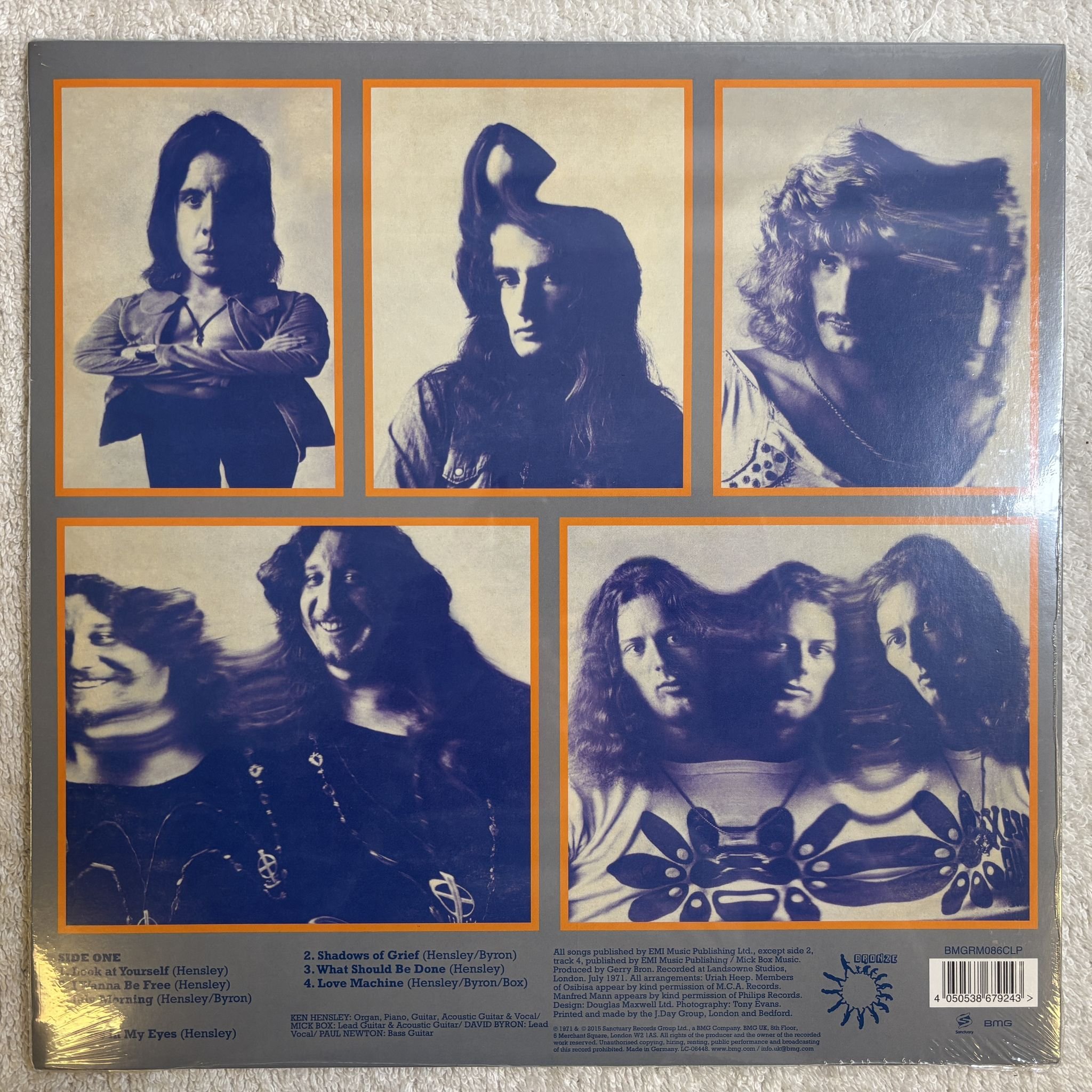 Omslagsbild för skivan URIAH HEEP Look At Yourself LP- 2015 BMG BMGRM086CLP