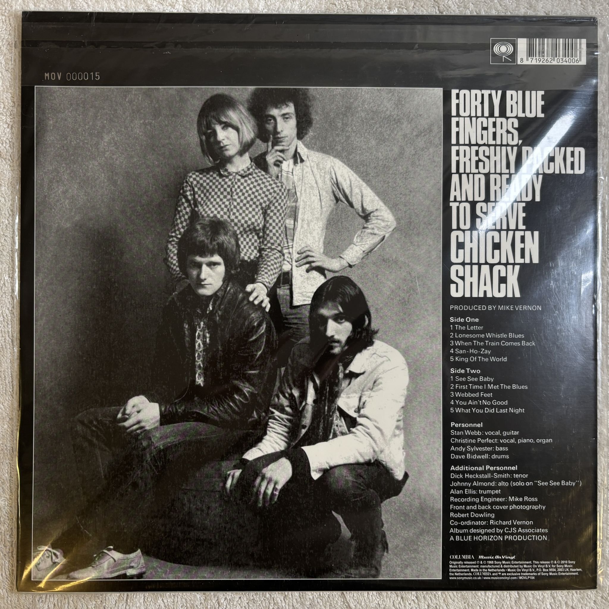 Omslagsbild för skivan CHICKEN SHACK Forty Blue Fingers.. LP- 2010 Music On Vinyl MOVLP104