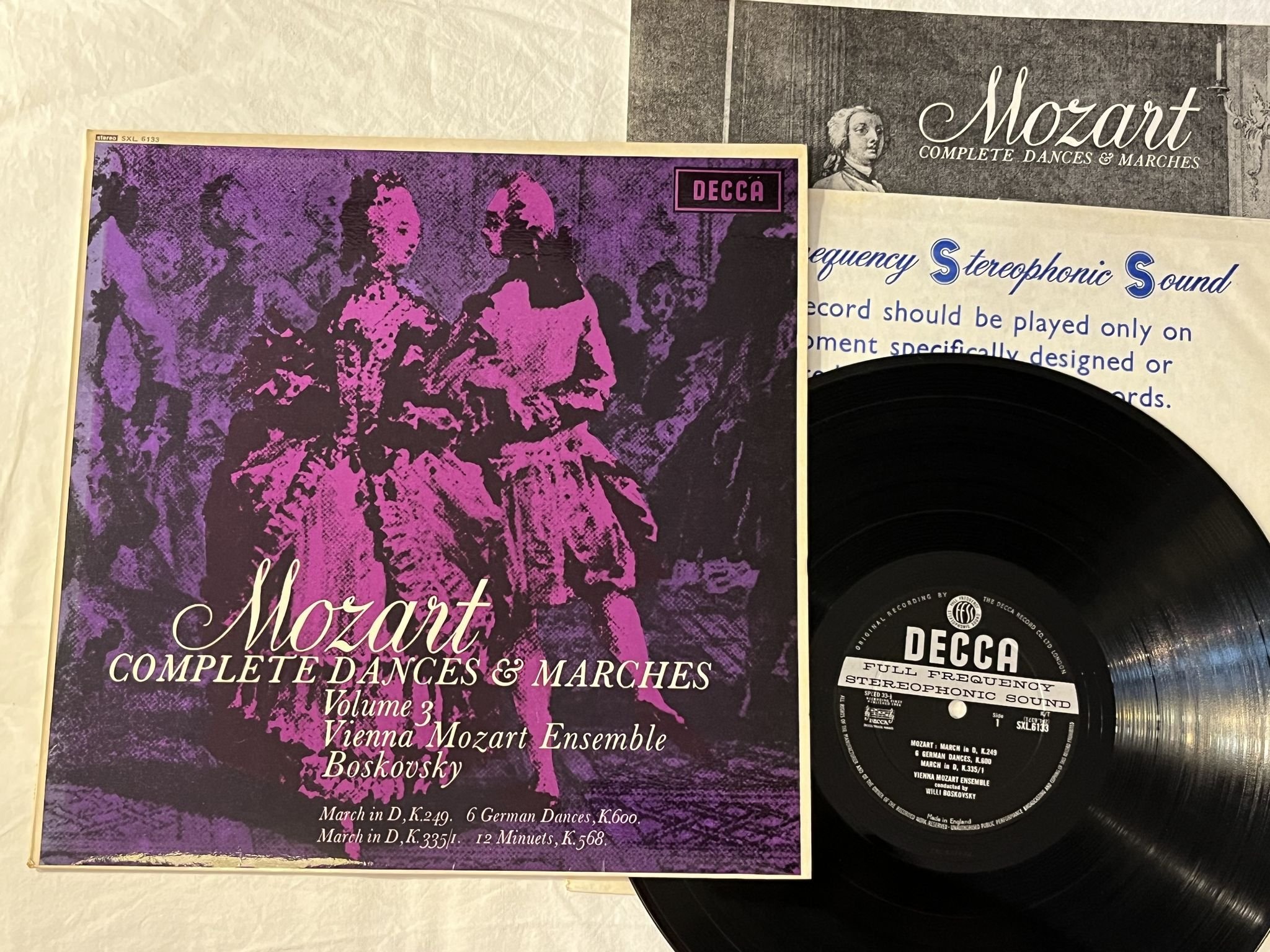 Omslagsbild för skivan WILLI BOSKOVSKY Mozart: Complete dances & marches vol 3 LP -64 UK DECCA SXL 6133