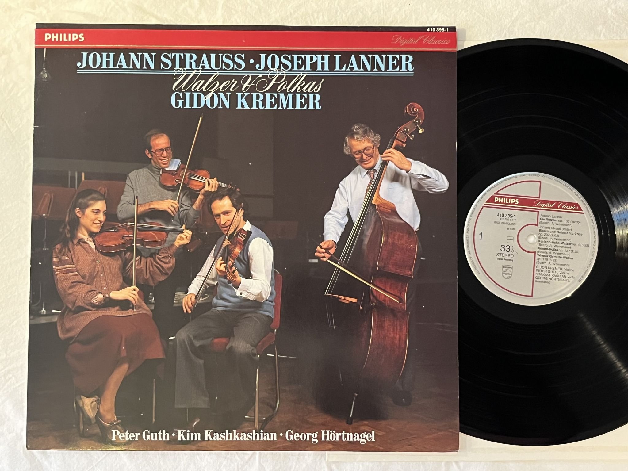 Omslagsbild för skivan GIDEON KREMER Walzer & Polkas LP -84 Hol PHILIPS 410 395-1