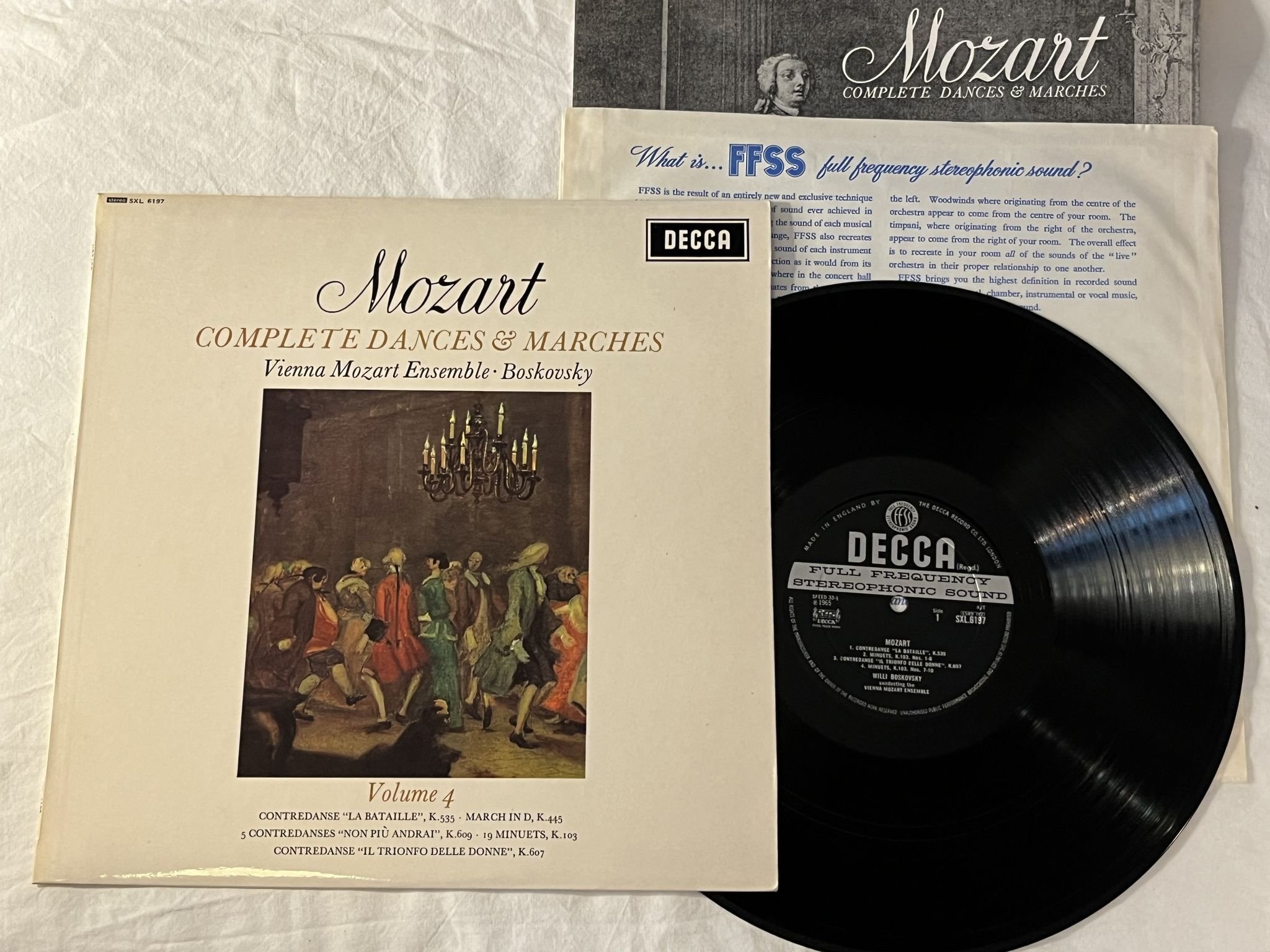 Omslagsbild för skivan WILLI BOSKOVSKY Mozart: Complete dances & marches vol 4 LP -64 UK DECCA SXL 6197