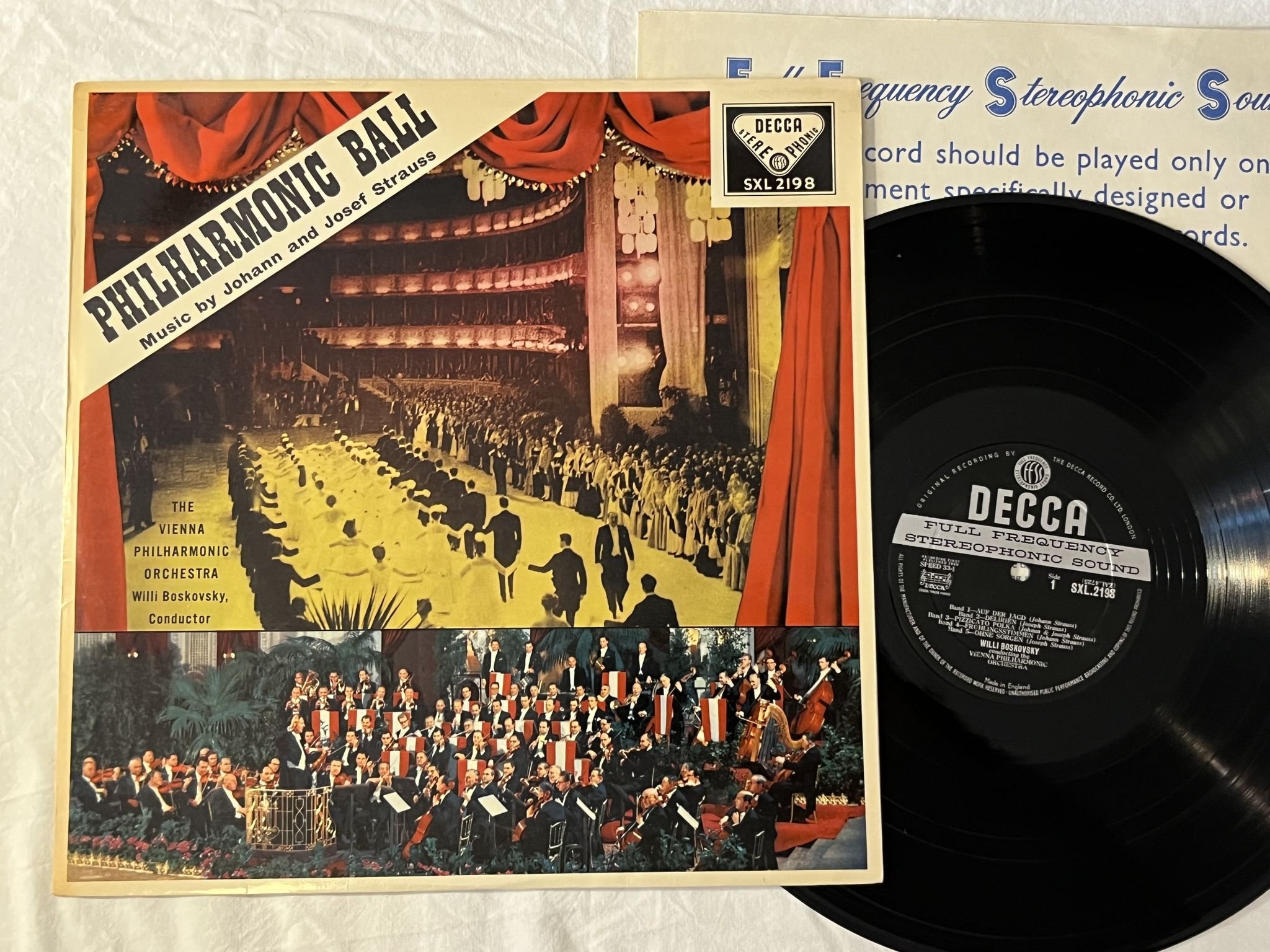 Omslagsbild för skivan WILLI BOSKOVSKY / VPO Strauss: Philharmonic Ball LP -60 UK DECCA SXL 2198