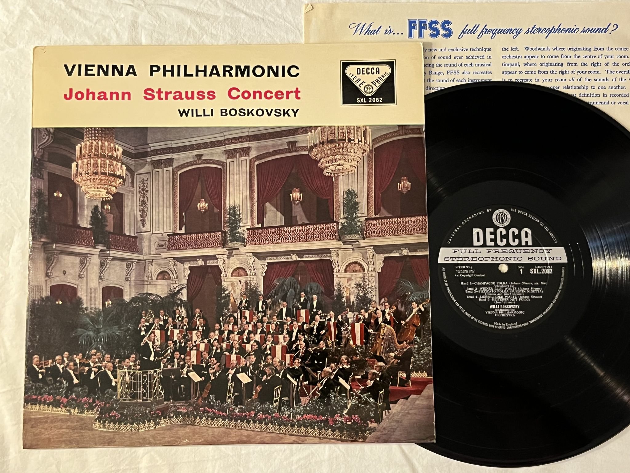 Omslagsbild för skivan WILLI BOSKOVSKY / VPO Johan Strauss concert LP -59 UK DECCA SXL 2082