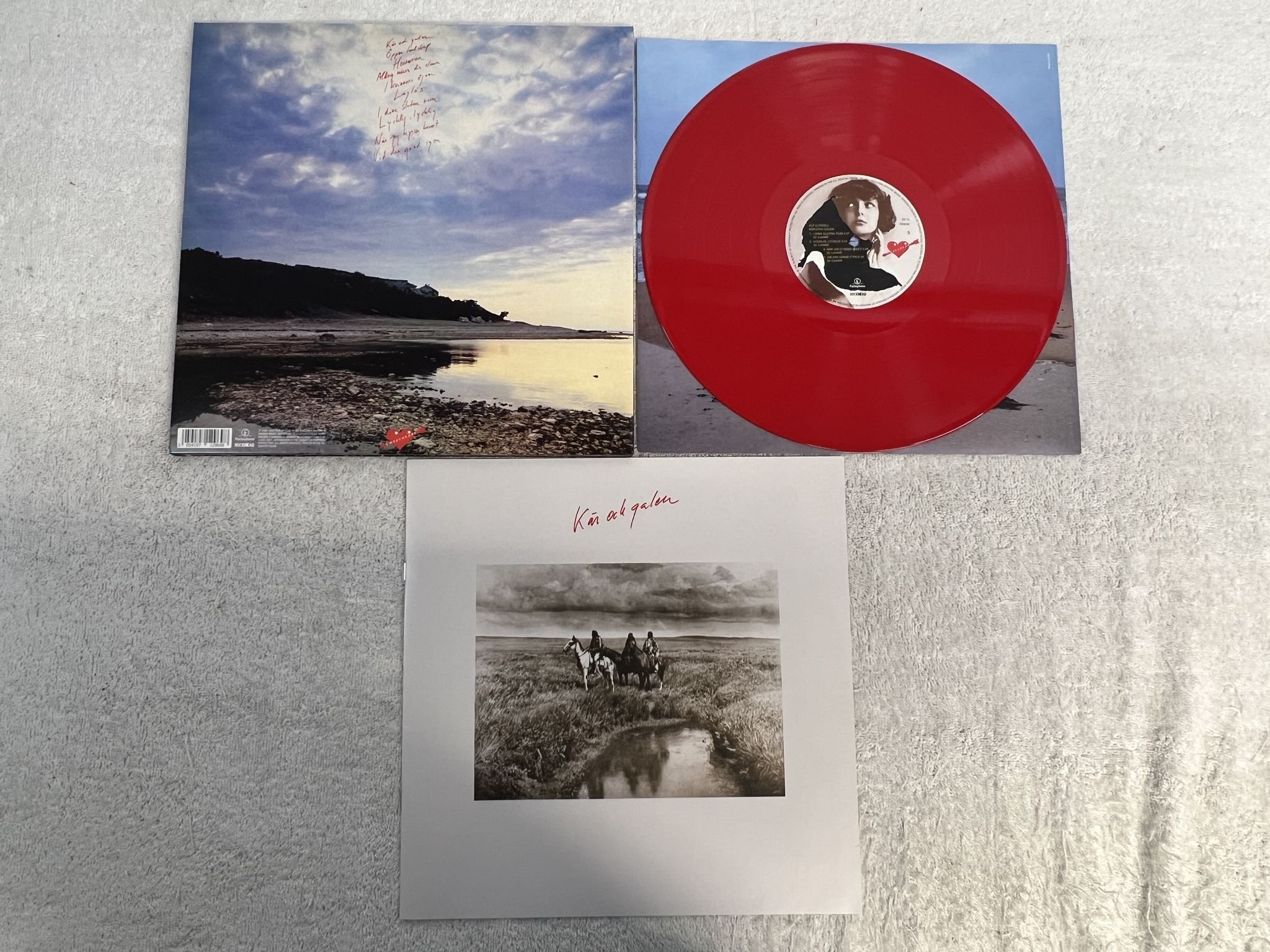 Omslagsbild för skivan ULF LUNDELL Kär Och Galen LP 2022 parlophone 5054197129698 ** RED VINYL **