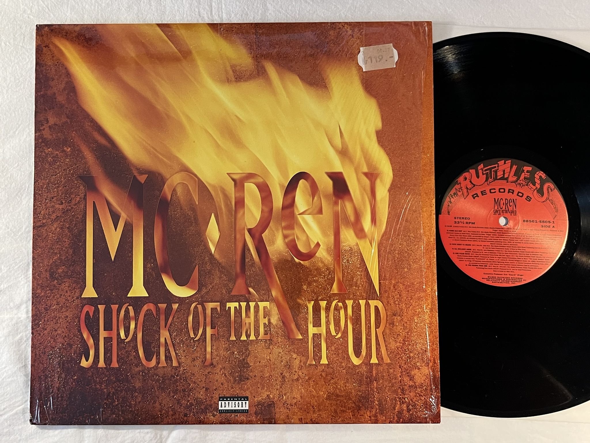 Omslagsbild för skivan MC REN Shock Of The Hour LP -93 US RUTHLESS 88561-5505-1