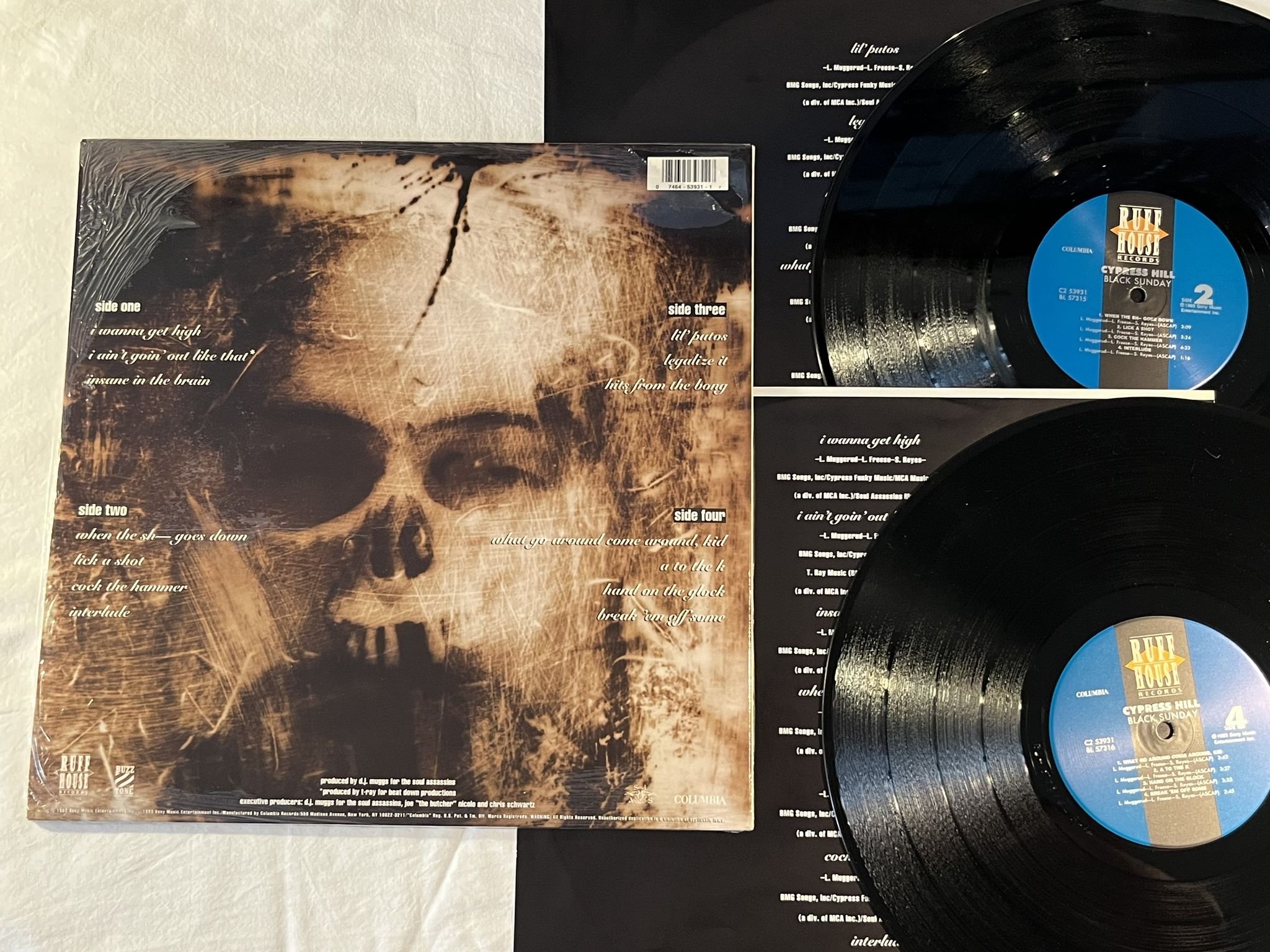 Omslagsbild för skivan CYPRESS HILL Black Sunday 2xLP -93 US RUFFHOUSE C2 53931 *** MASTERPIECE ***