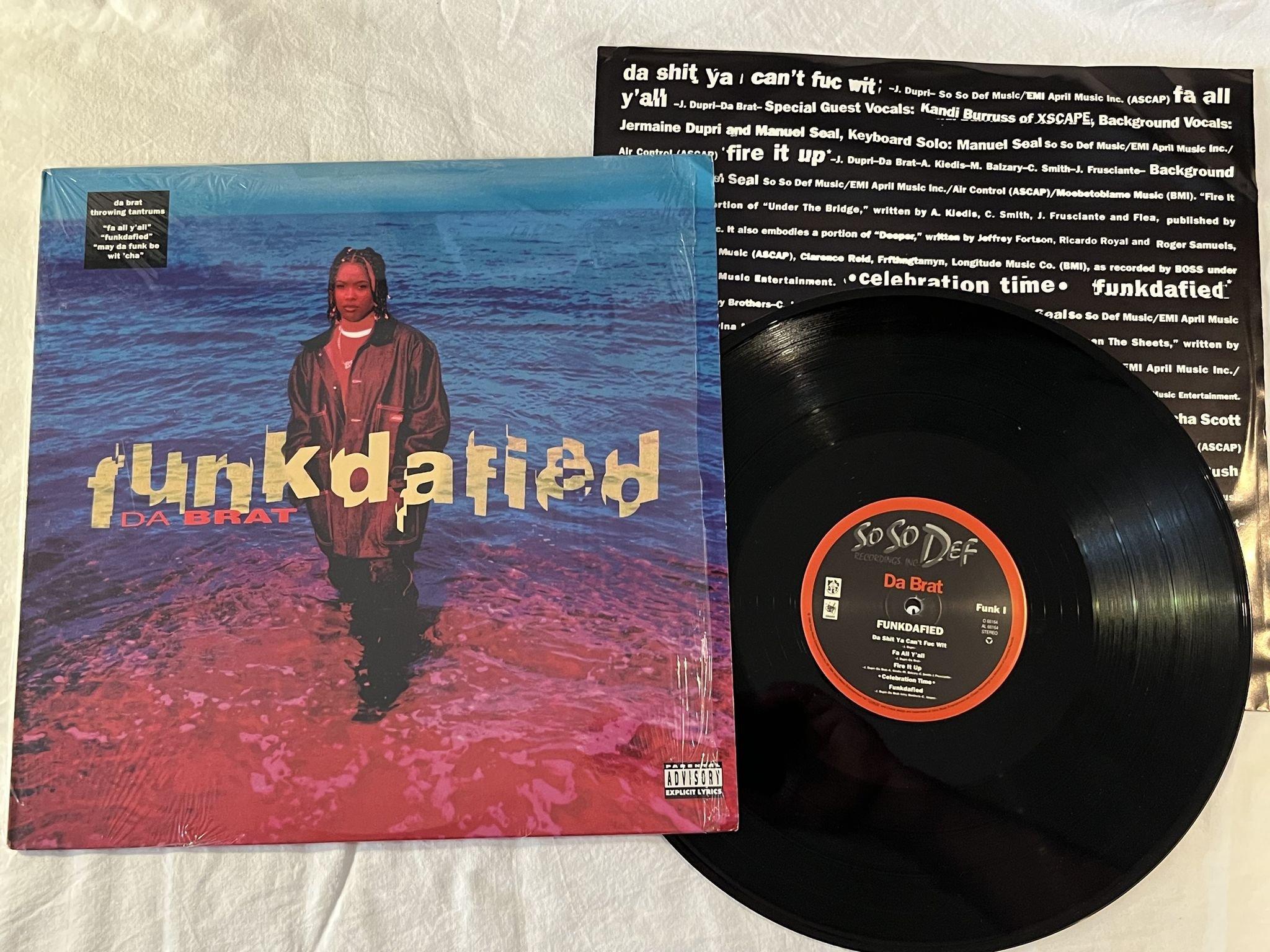 Omslagsbild för skivan DA BRAT Funkdafied LP -94 US SO SO DEF 0 66164 ** G-FUNK **