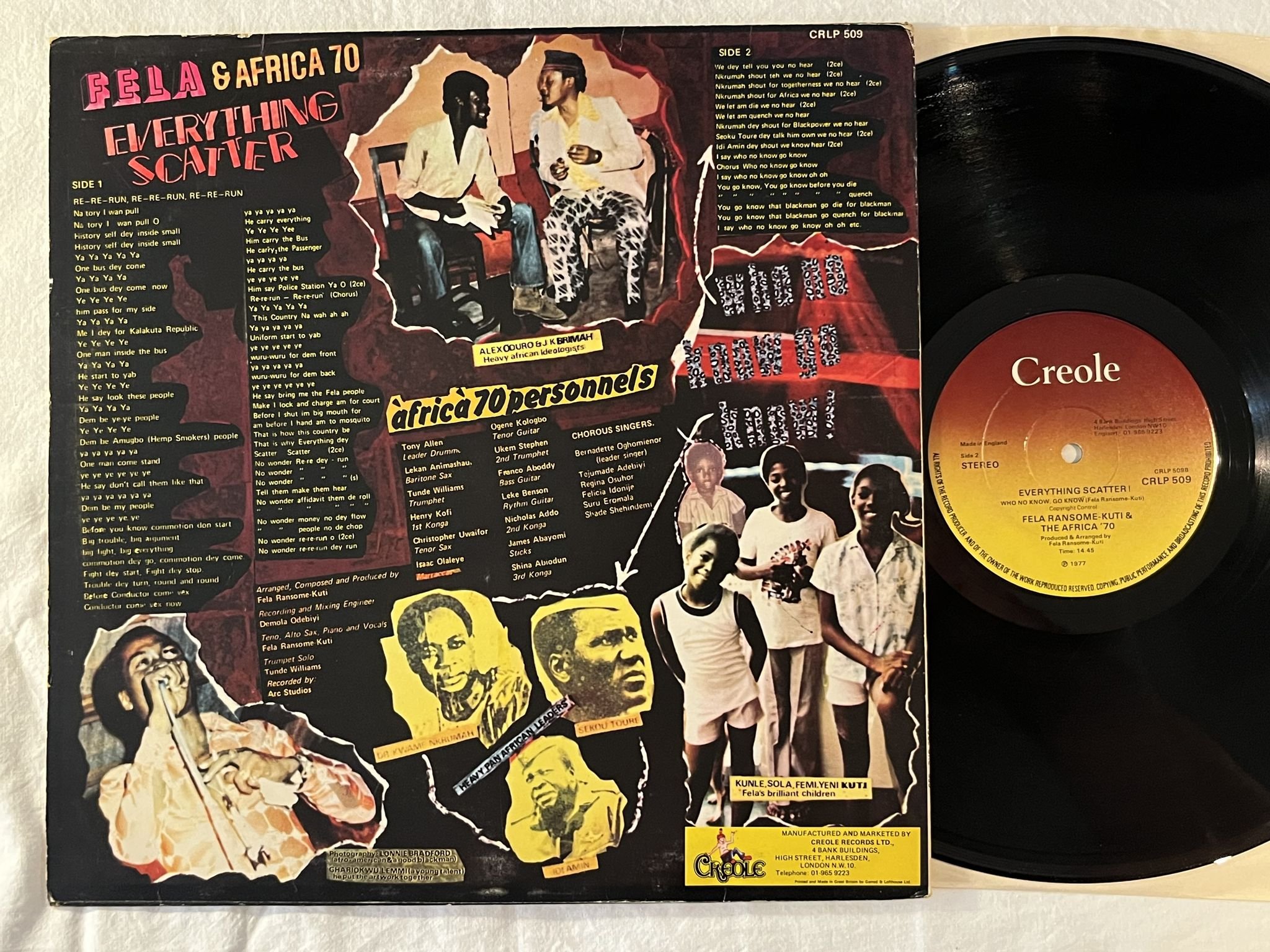 Omslagsbild för skivan FELA KUTI & THE AFRICA 70 Everything Scatter LP -76 UK CREOLE CRLP 507 * AFRO *