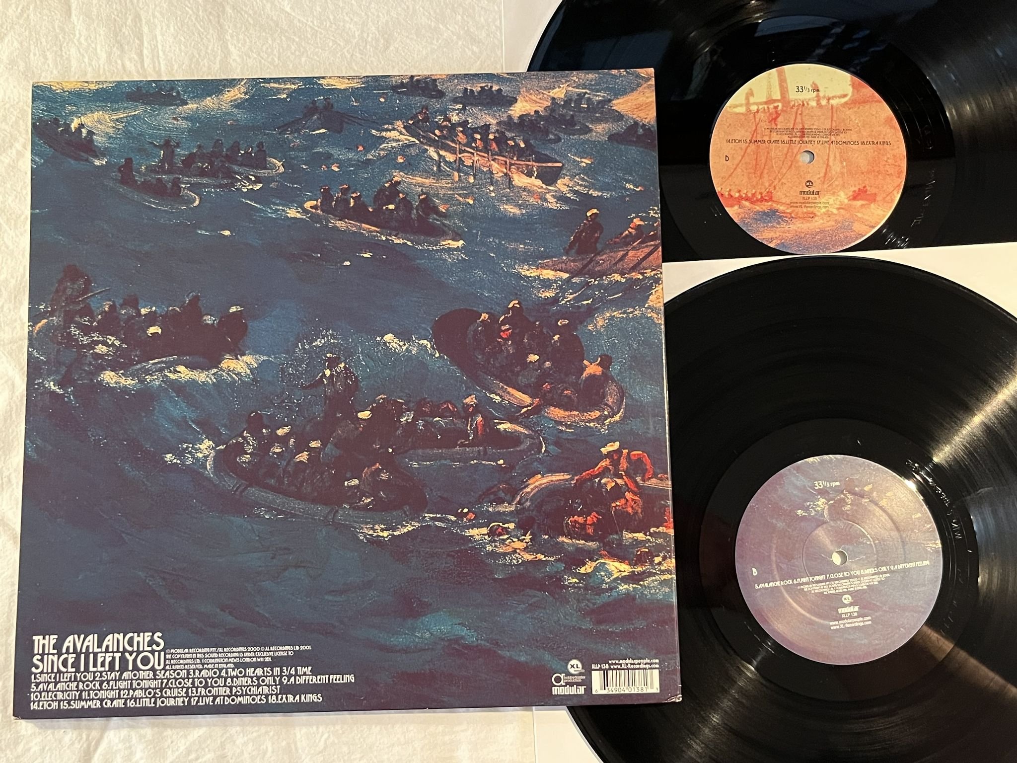 Omslagsbild för skivan THE AVALANCHES Since I Left You 2xLP 2001 UK XL RECORDINGS XLLP 138 * LEFTFIELD