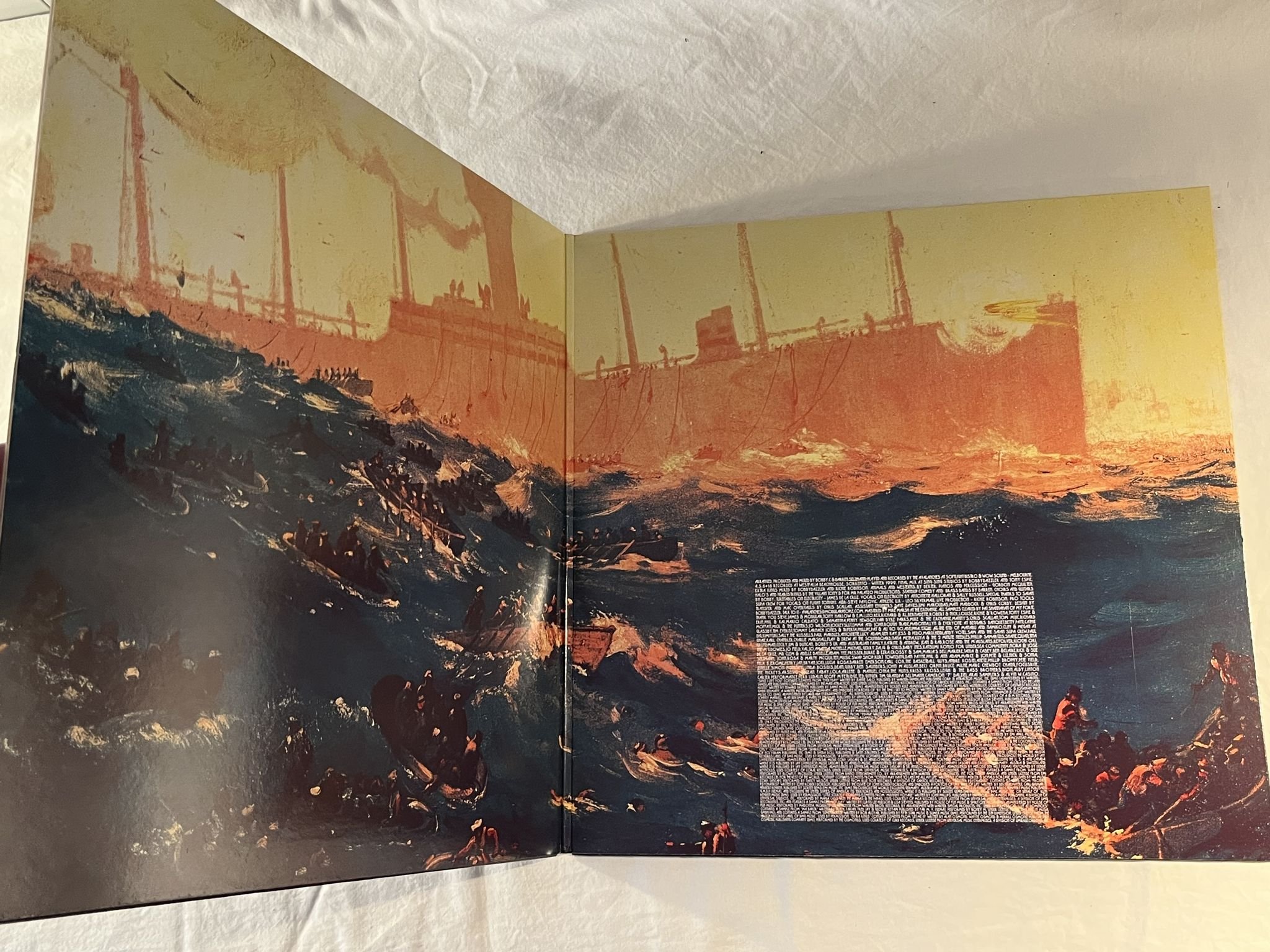 Omslagsbild för skivan THE AVALANCHES Since I Left You 2xLP 2001 UK XL RECORDINGS XLLP 138 * LEFTFIELD