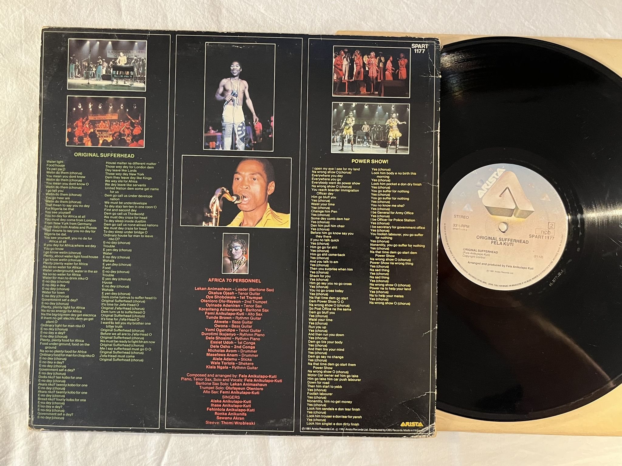 Omslagsbild för skivan FELA KUTI original sufferhead LP -81 ncb ARISTA SPART 1177 ** Afro Funk **