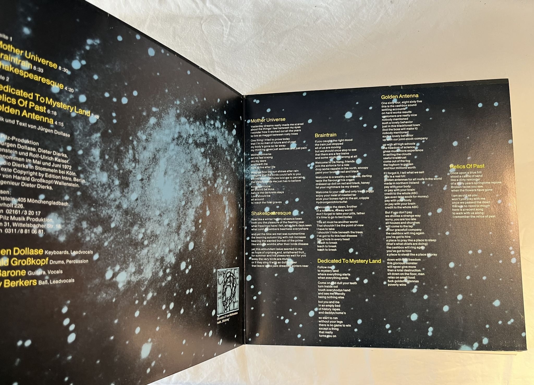 Omslagsbild för skivan WALLENSTEIN Mother Universe LP -72 Ger PILZ 20 29113-8 ** KRAUTROCK **