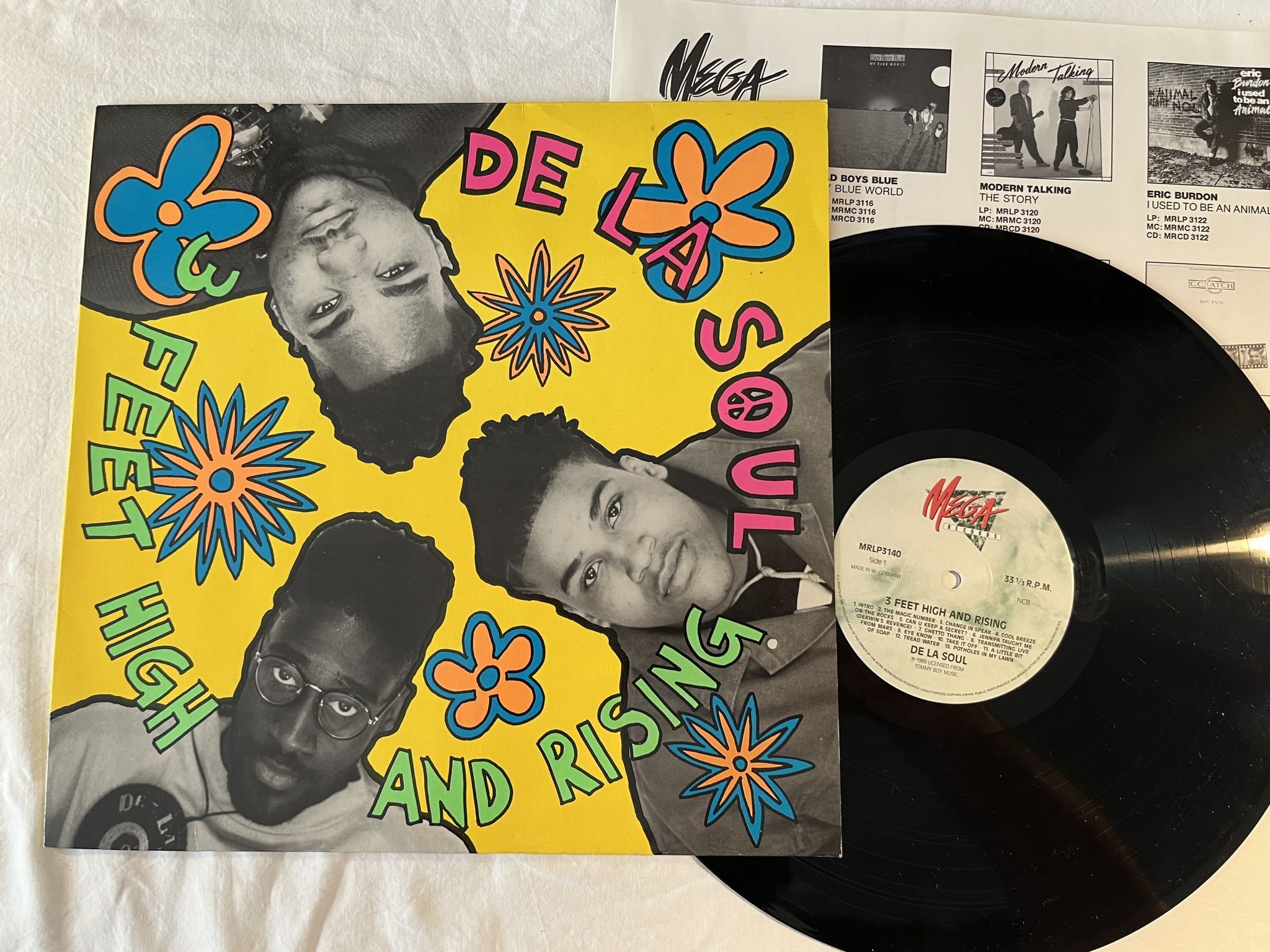 Omslagsbild för skivan DE LA SOUL 3 Feet High And Rising LP -89 Den MEGA MRLP3140 *** CLASSIC ***