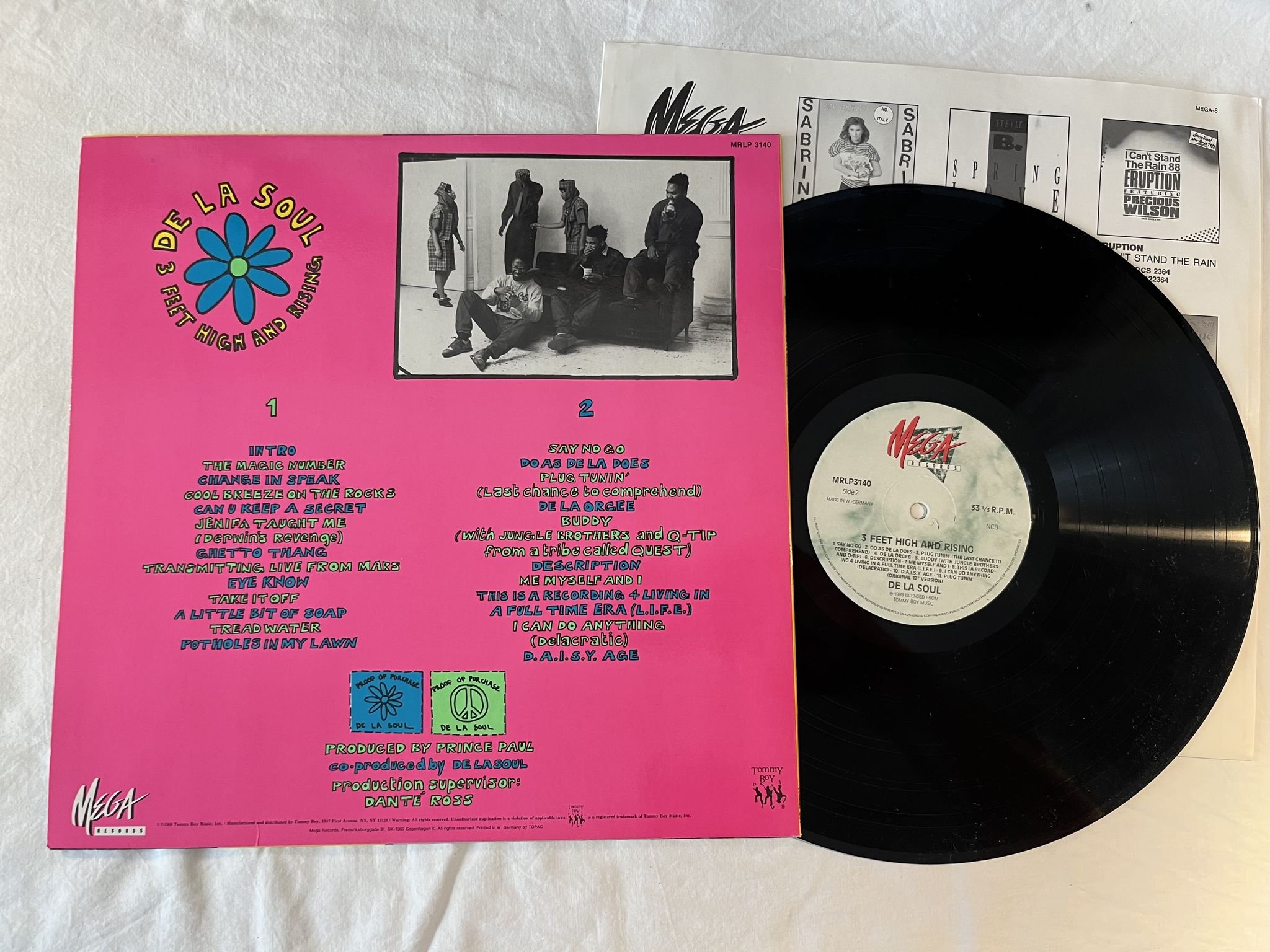 Omslagsbild för skivan DE LA SOUL 3 Feet High And Rising LP -89 Den MEGA MRLP3140 *** CLASSIC ***