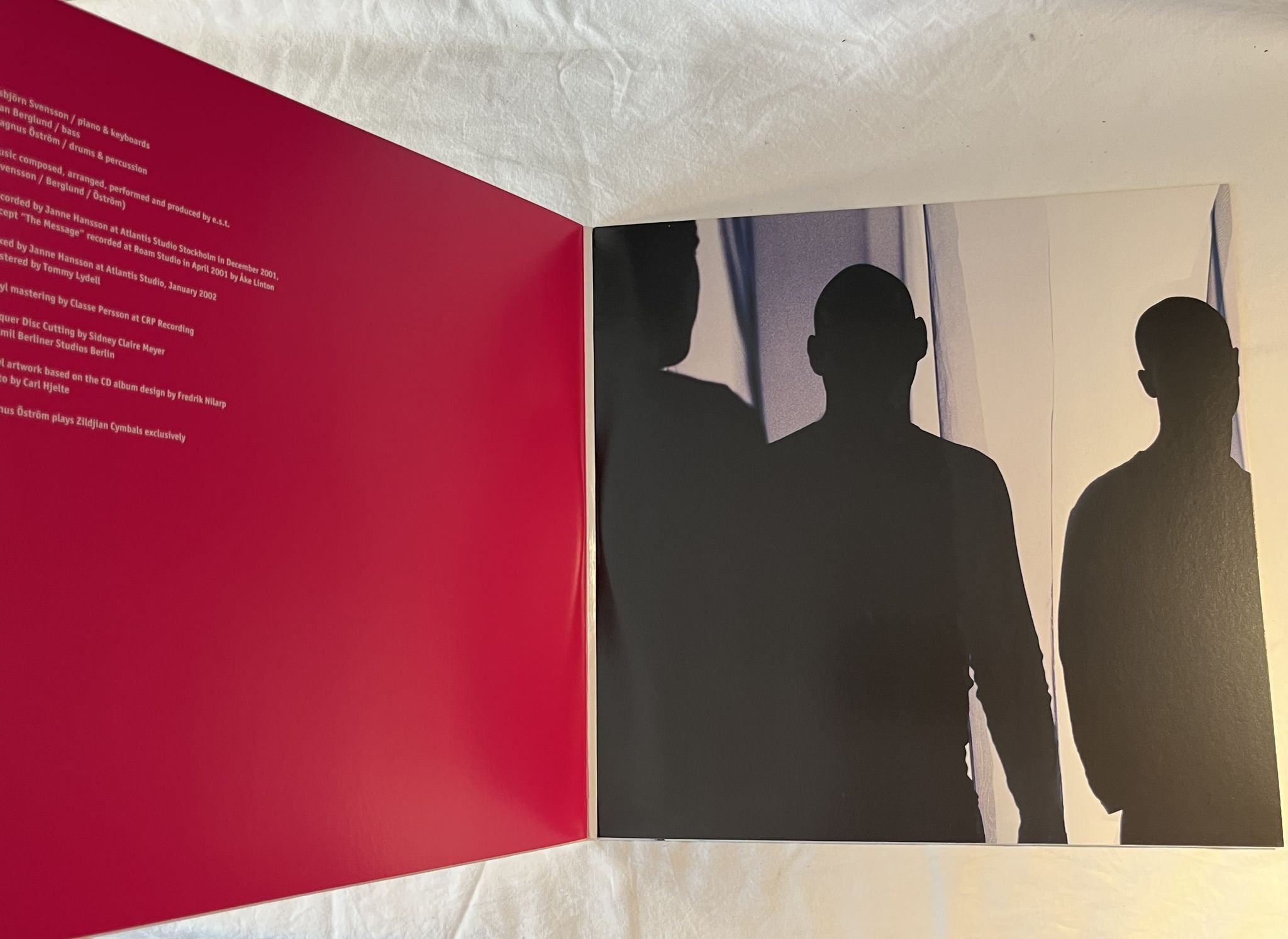 Omslagsbild för skivan ESBJÖRN SVENSSON TRIO Strange Place For Snow 2xLP 2018 Ger ACT 9011-1