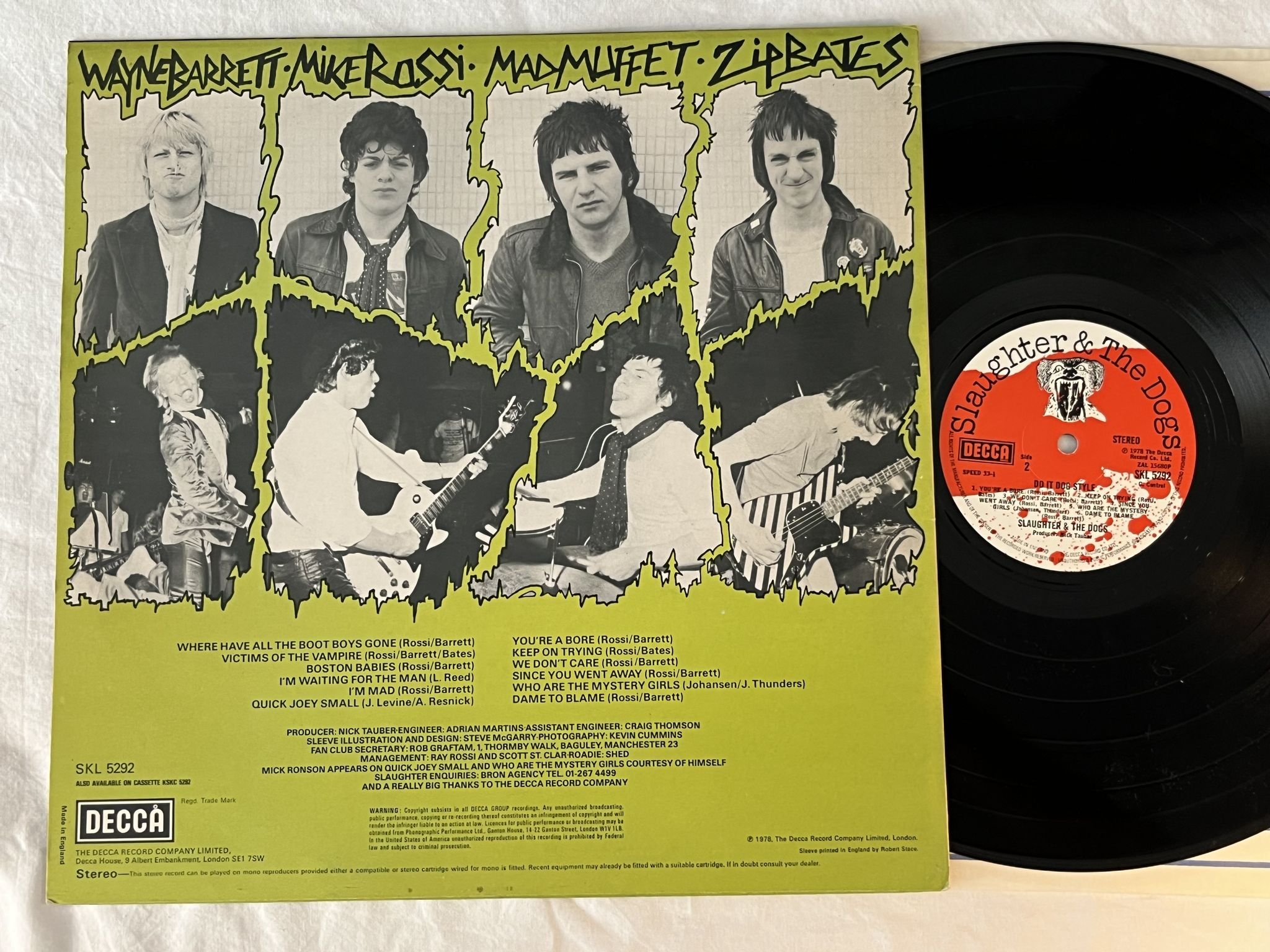 Omslagsbild för skivan SLAUGHTER & THE DOGS do it dog style LP -78 UK DECCA SKL 5292 *** PUNK ***