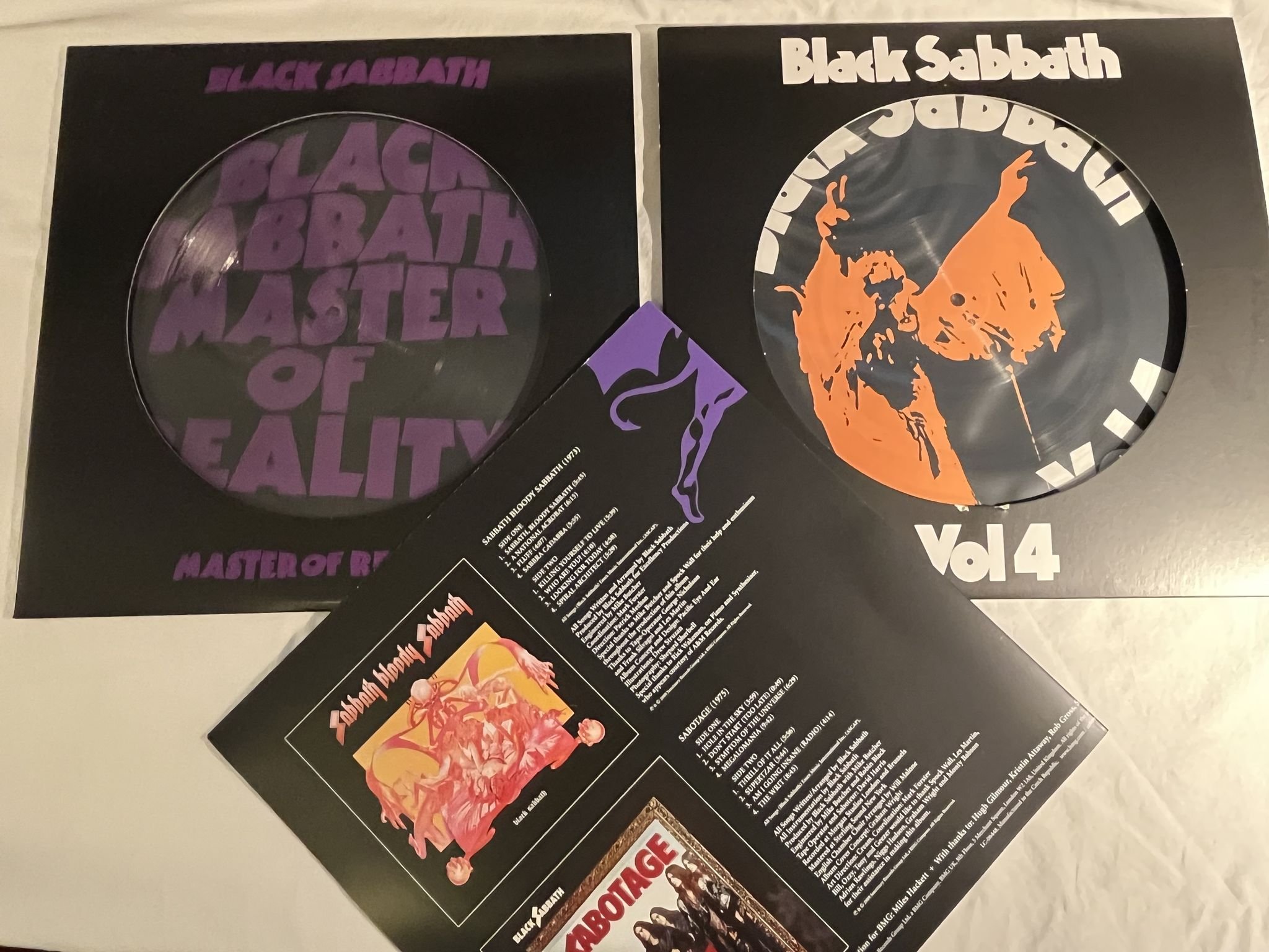 Omslagsbild för skivan BLACK SABBATH Hand Of Doom 1970-1978 8xLP PIC-DISC Box 2023 Numbered Ed 1563