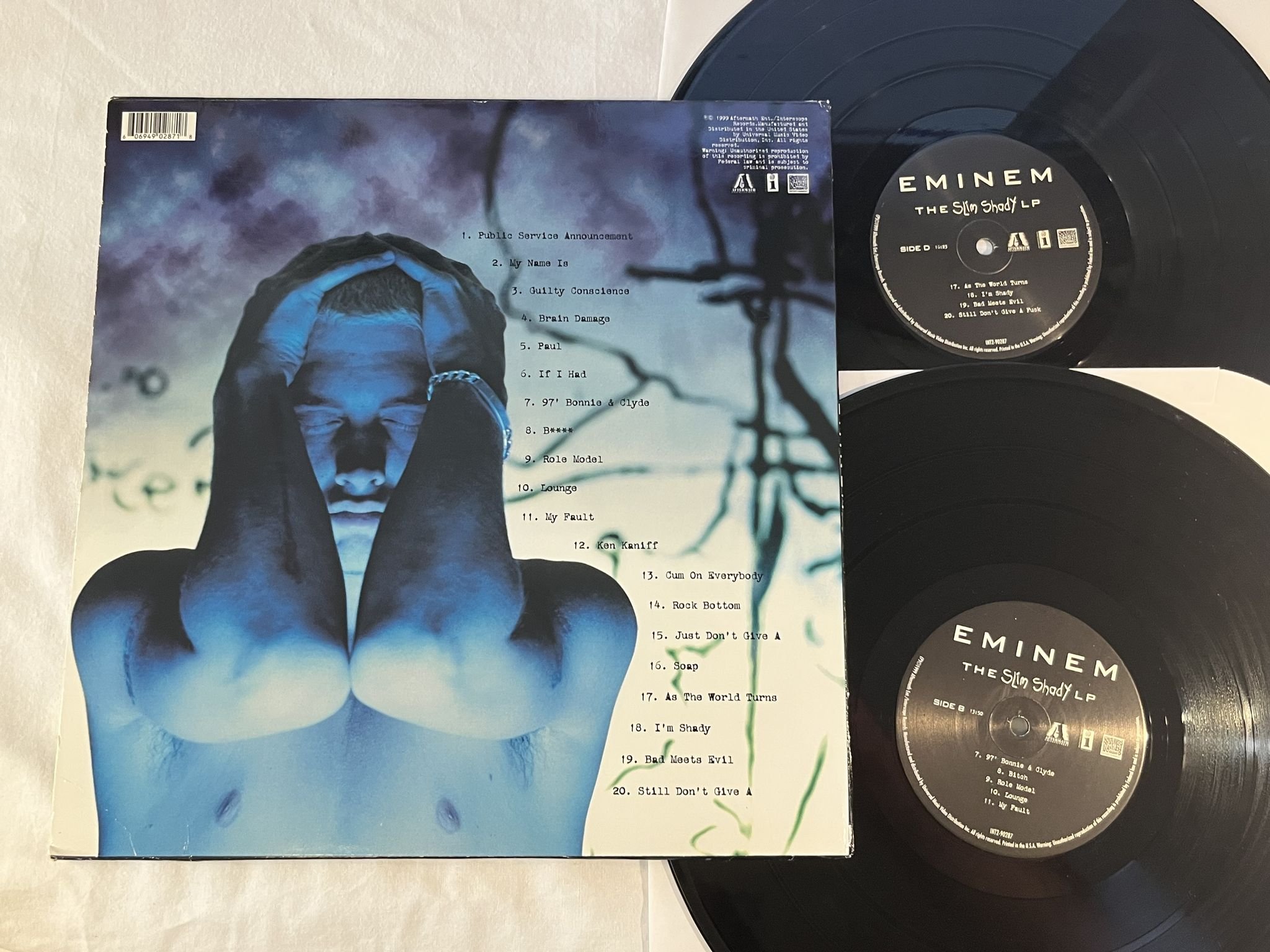 Omslagsbild för skivan EMINEM The Slim Shady LP 2xLP -99 eu AFTERMATH 490 287-1 ** RARE CLASSIC **