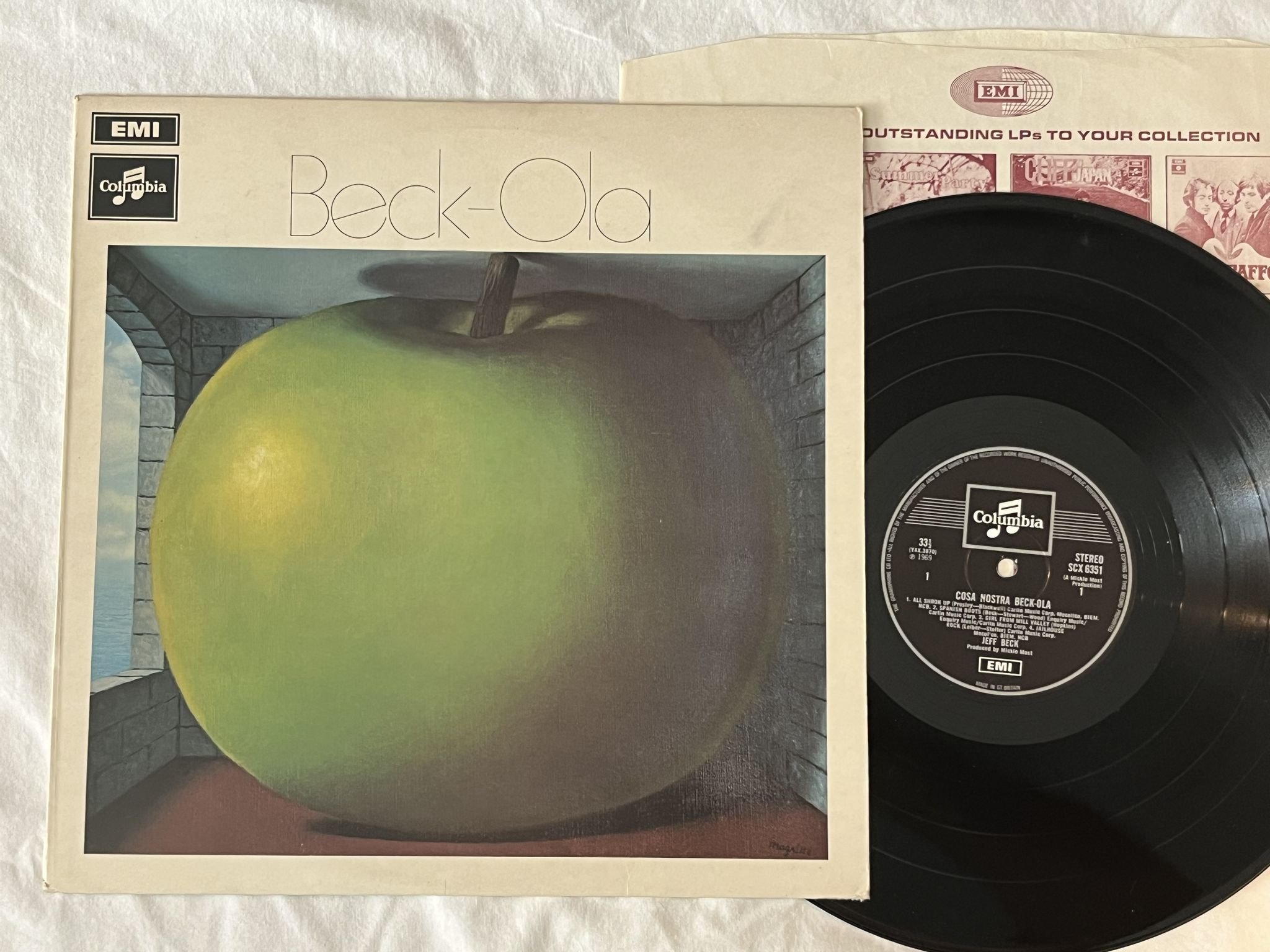Omslagsbild för skivan JEFF BECK Beck-Ola LP -69 UK COLUMBIA SCX 6351
