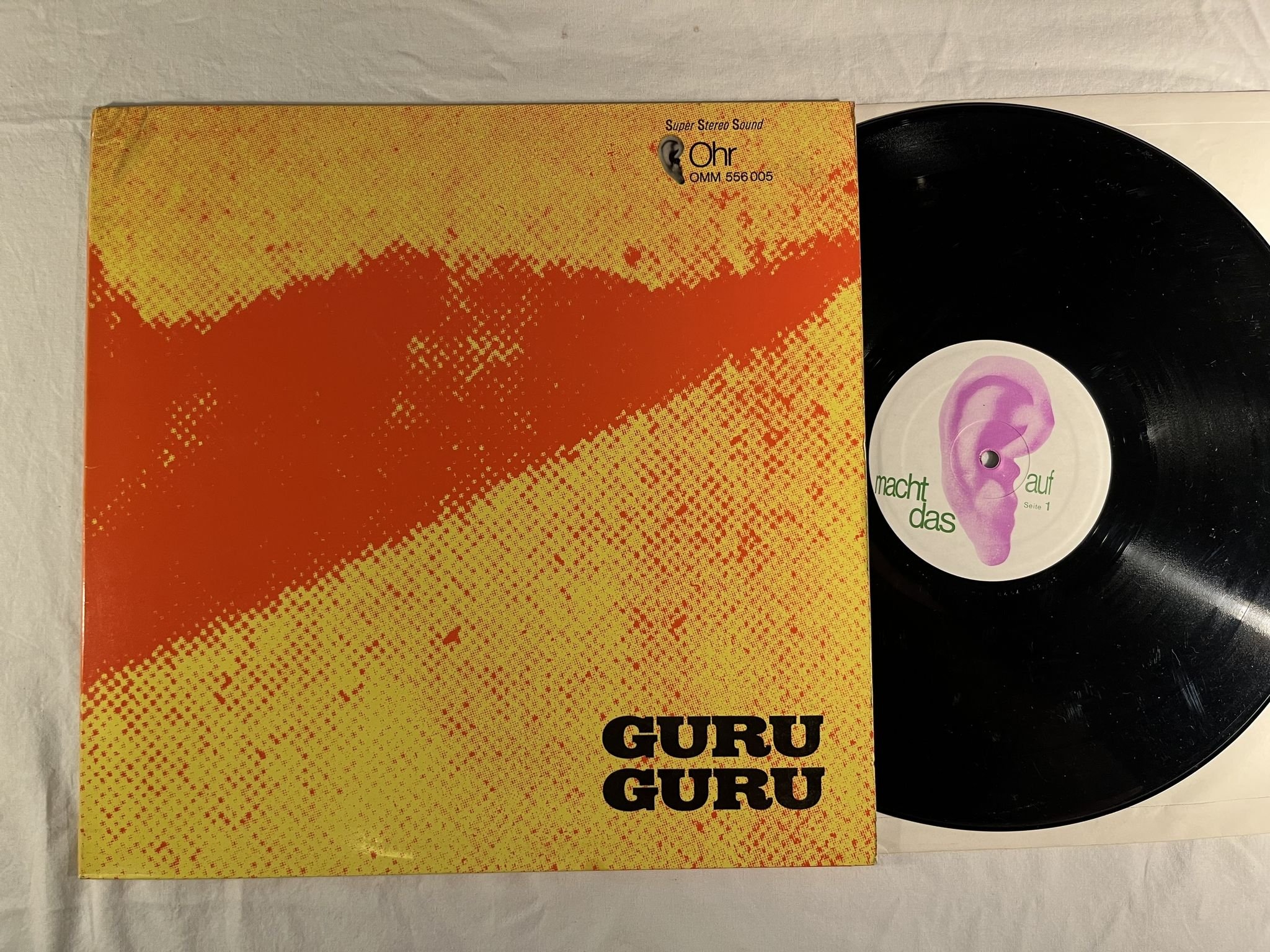 Omslagsbild för skivan GURU GURU ufo LP -71 Ger OHR OMM 556.005 ** krautrock **