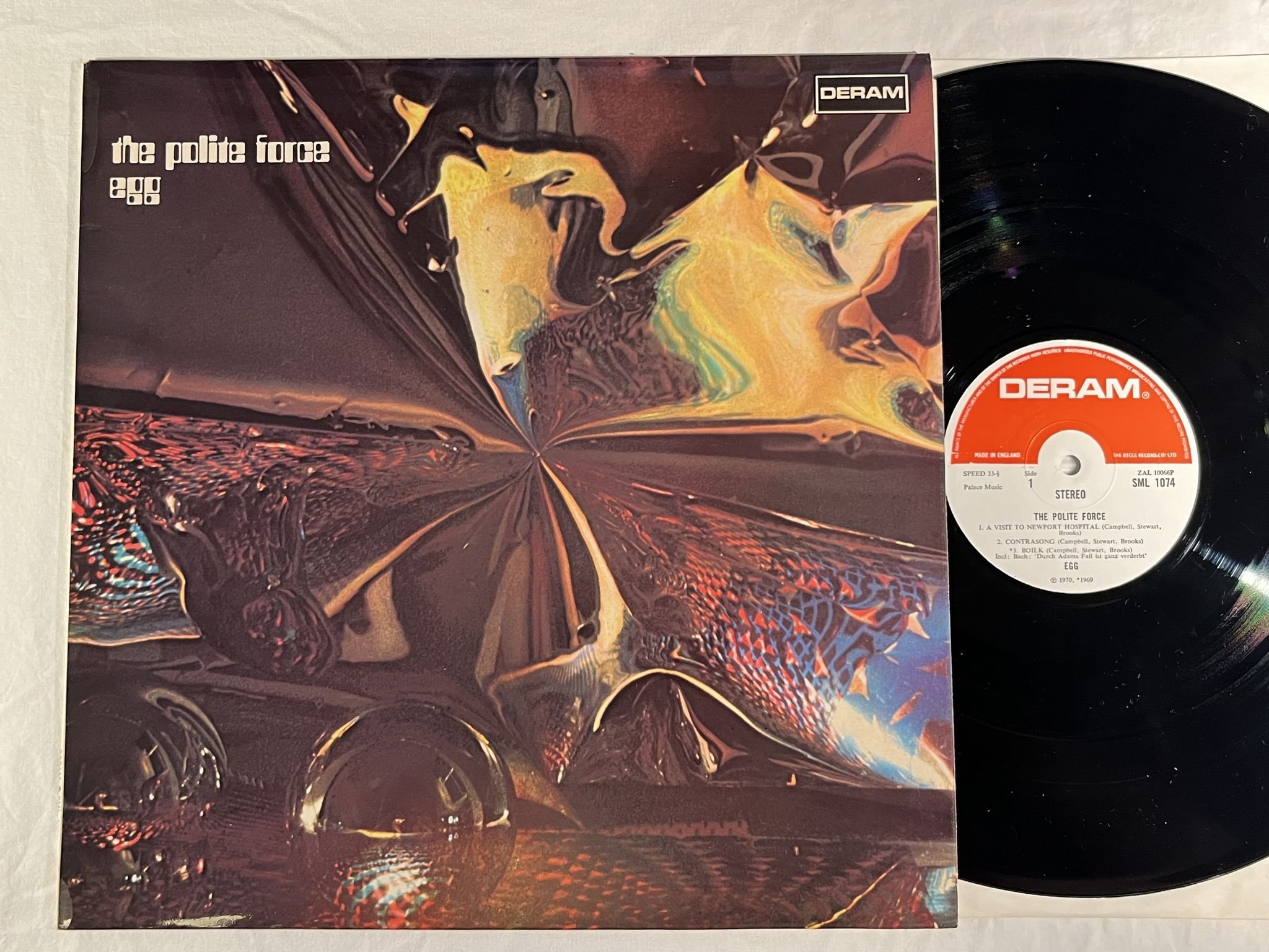 Omslagsbild för skivan EGG the polite force LP -70 UK DERAM SML 1074 ** PSYCH / PROG **