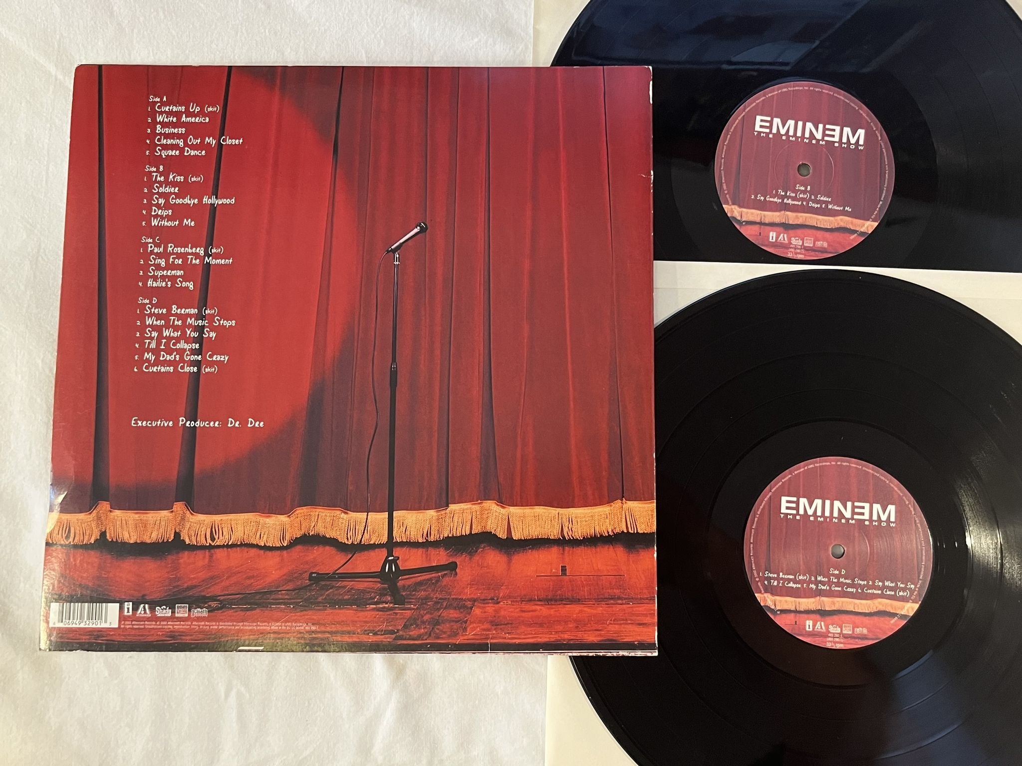 Omslagsbild för skivan EMINEM The Eminem Show 2xLP 2002 eu AFTERMATH 493 290-1 ** yeah ! **