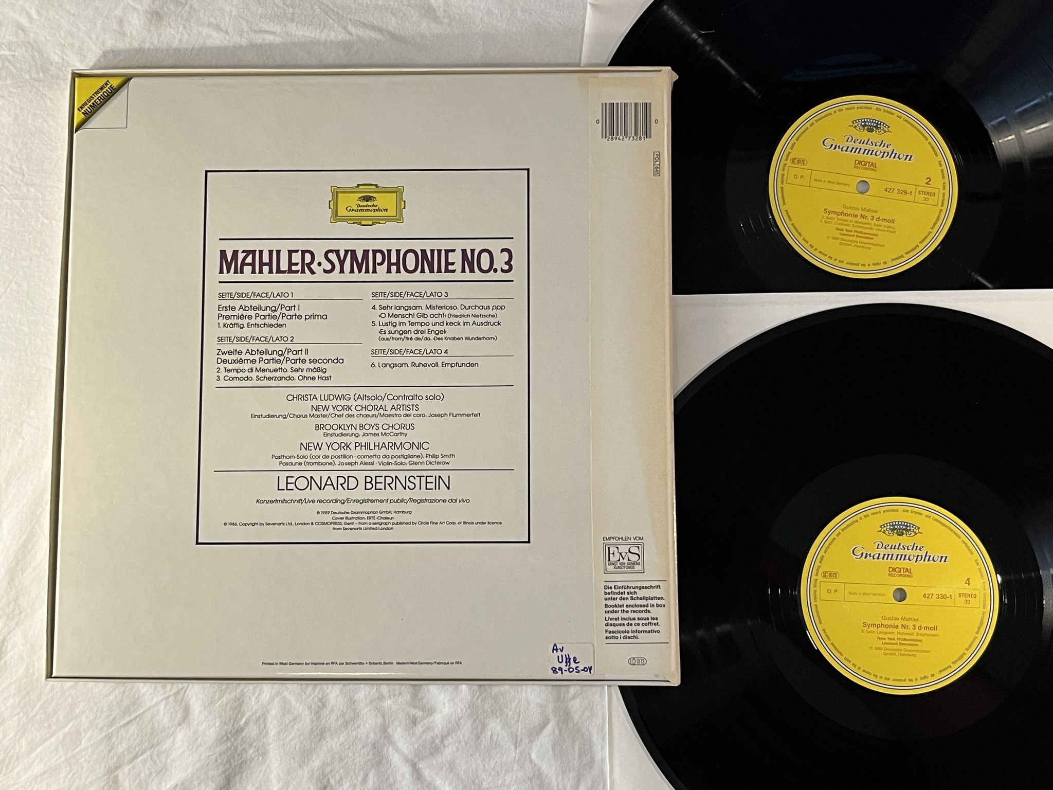 Omslagsbild för skivan BERNSTEIN Mahler: Symphonie No. 3 2xLP Box Set -89 Ger DGG 427 328-1