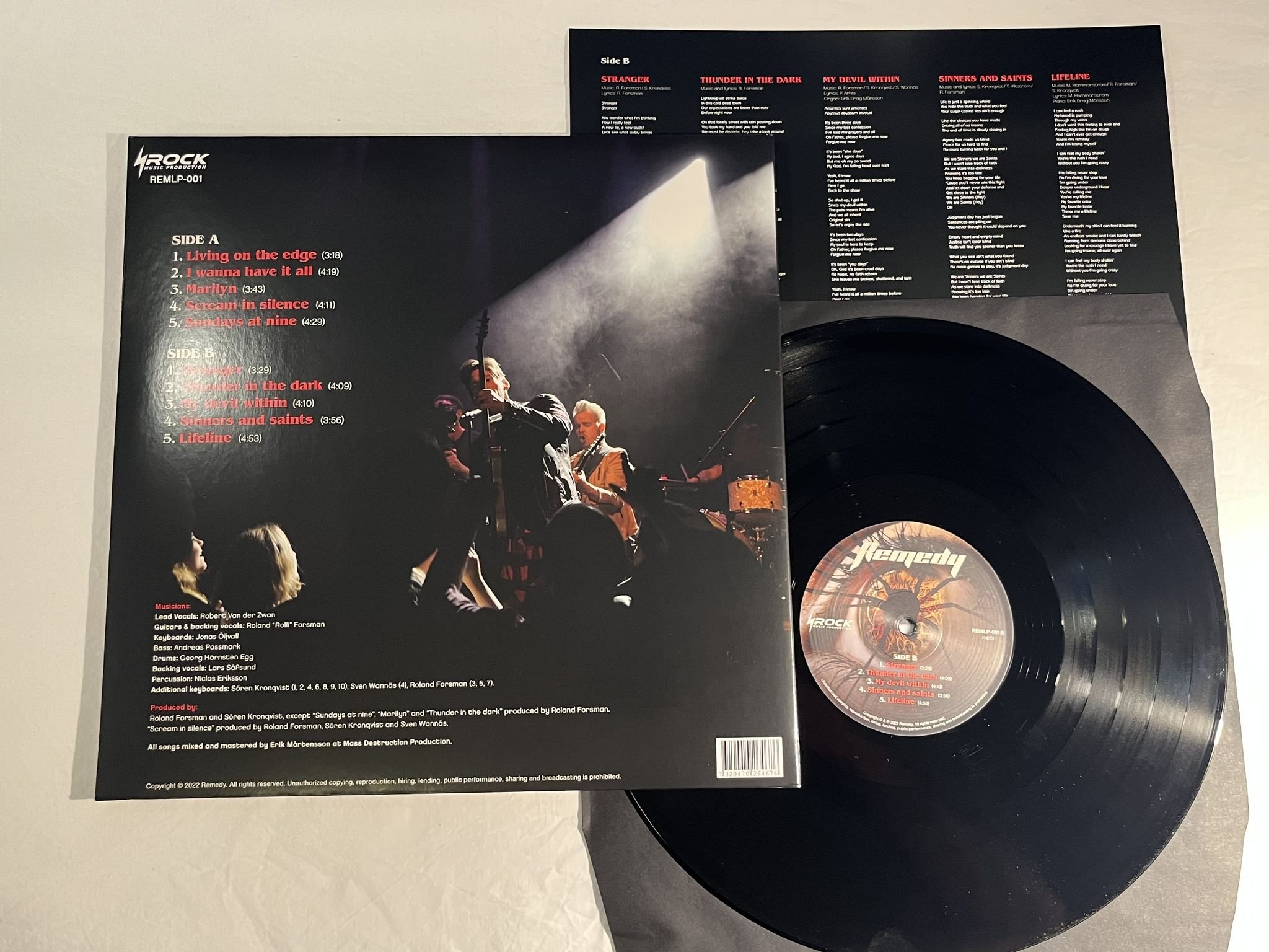 Omslagsbild för skivan REMEDY Something That Your Eyes Won’t See LP 2023 Swe *** Signed cover ***