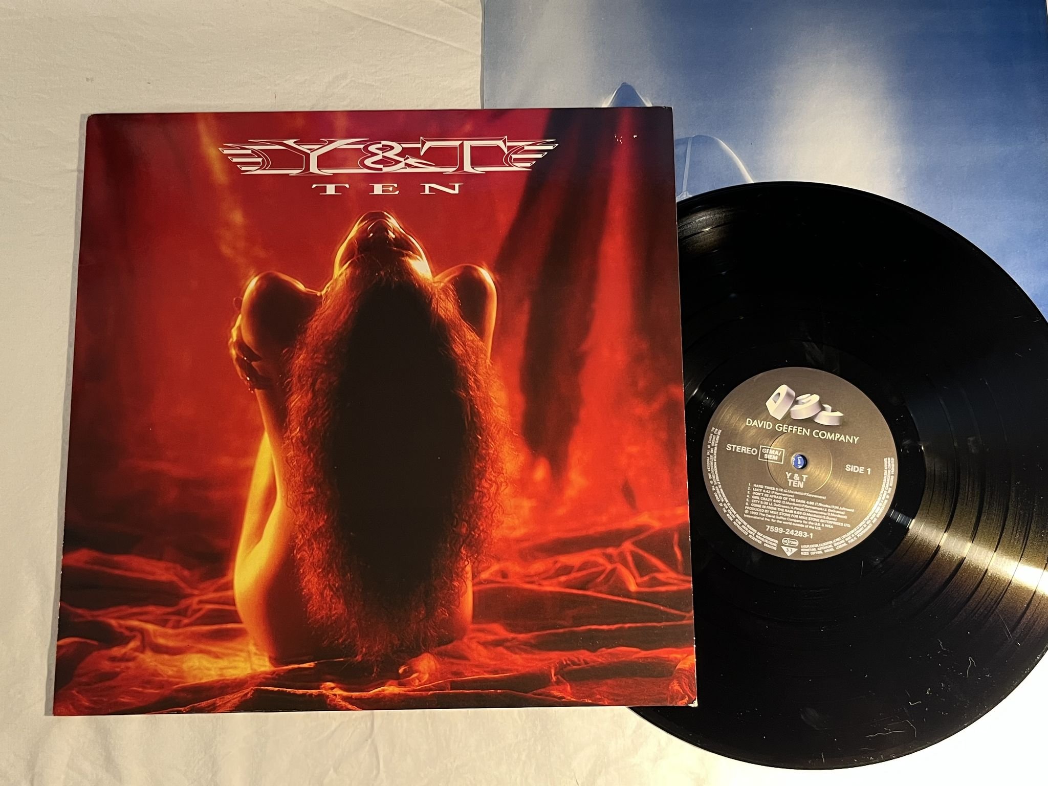 Omslagsbild för skivan Y&T ten LP -90 Ger GEFFEN 7599-24283-1