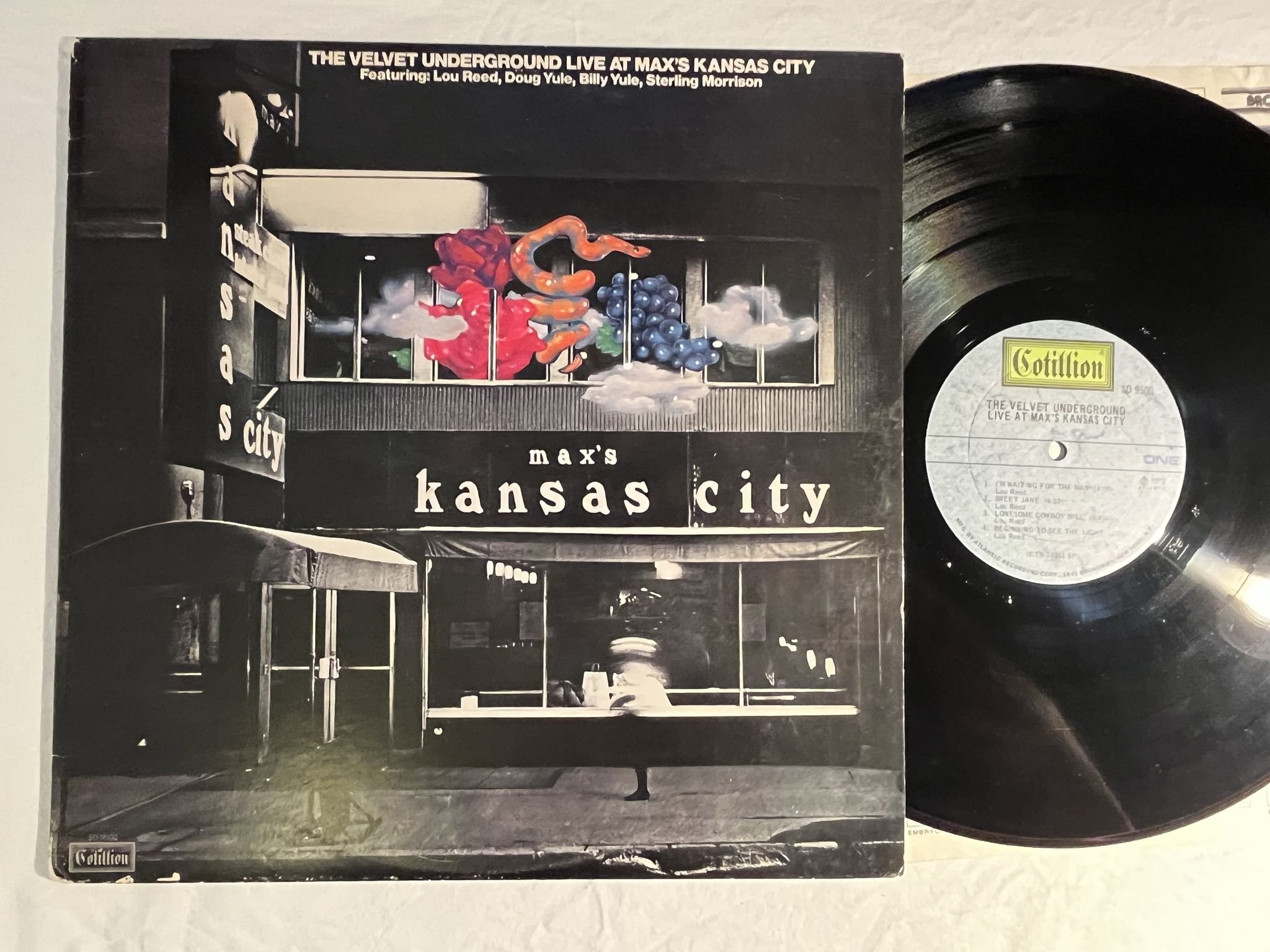 Omslagsbild för skivan THE VELVET UNDERGROUND live at Max's Kansas City LP -72 US COTILLION SD 9500