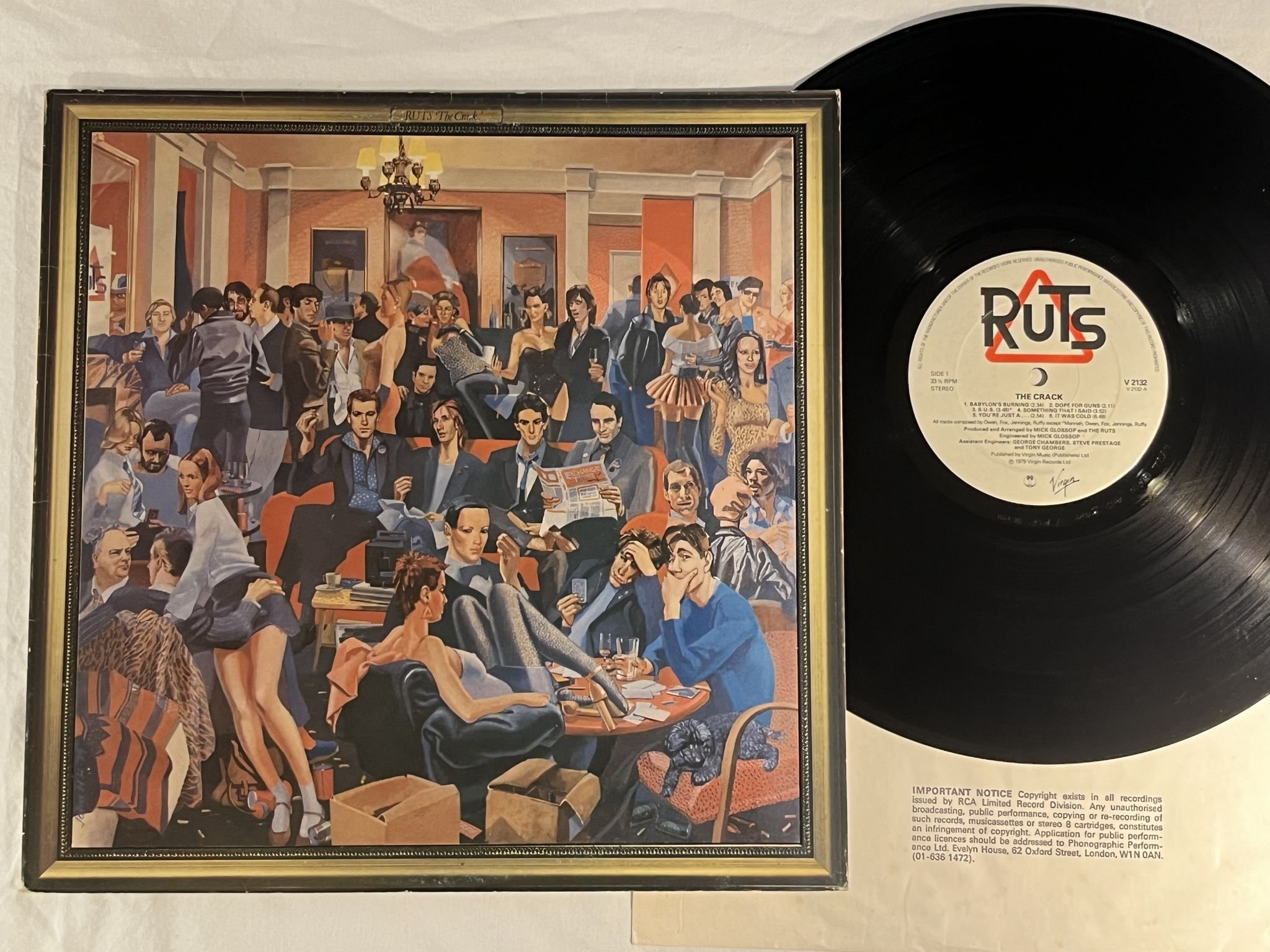 Omslagsbild för skivan RUTS the crack LP -79 UK VIRGIN V 2132