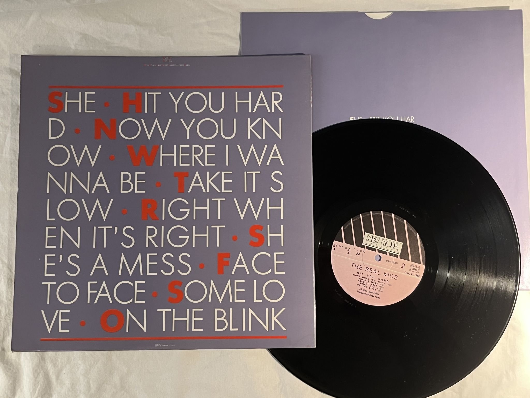 Omslagsbild för skivan THE REAL KIDS Hit You Hard LP -83 Fra NEW ROSE Rose 24