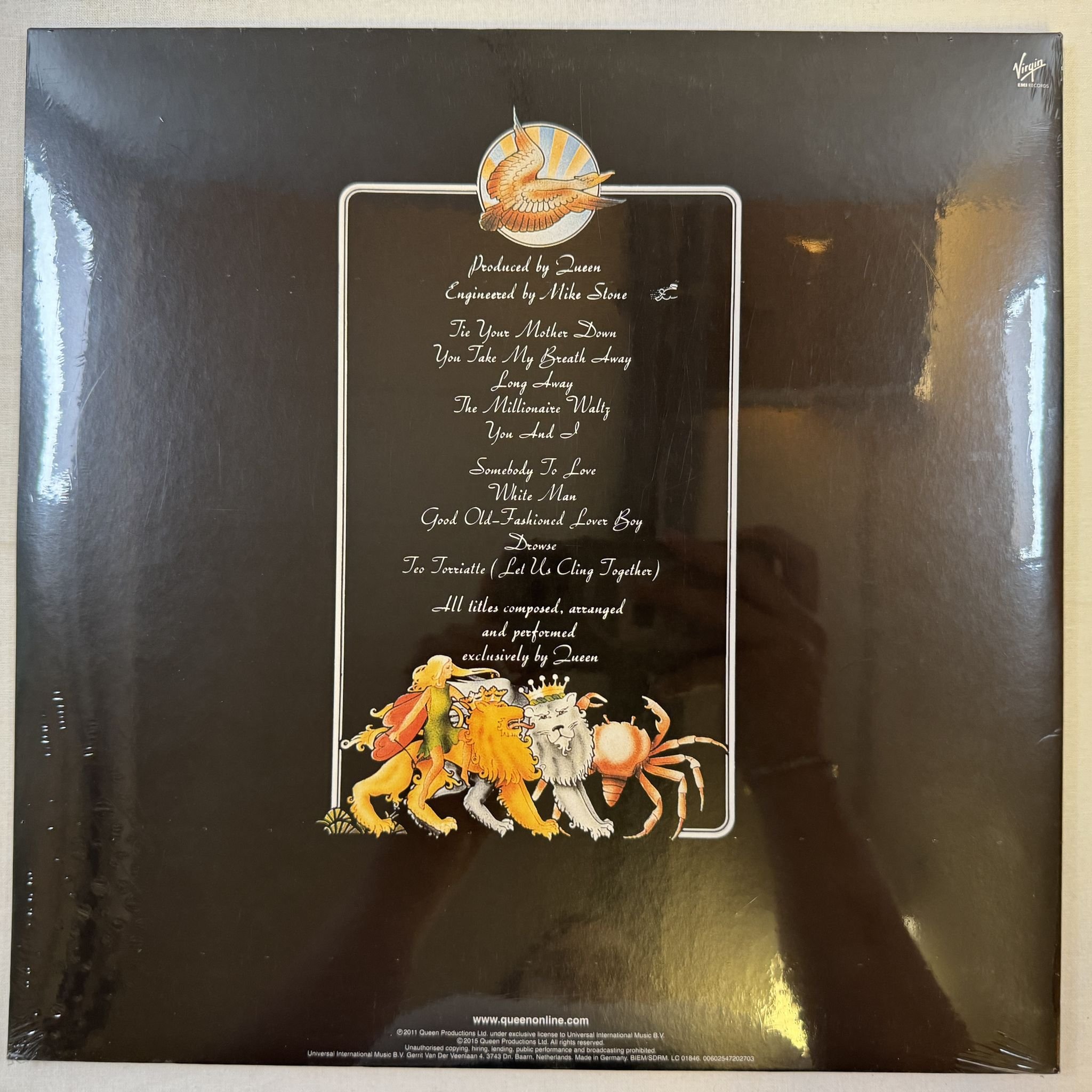 Omslagsbild för skivan QUEEN a day at the races LP -2015 Virgin EMI Records – 00602547202703