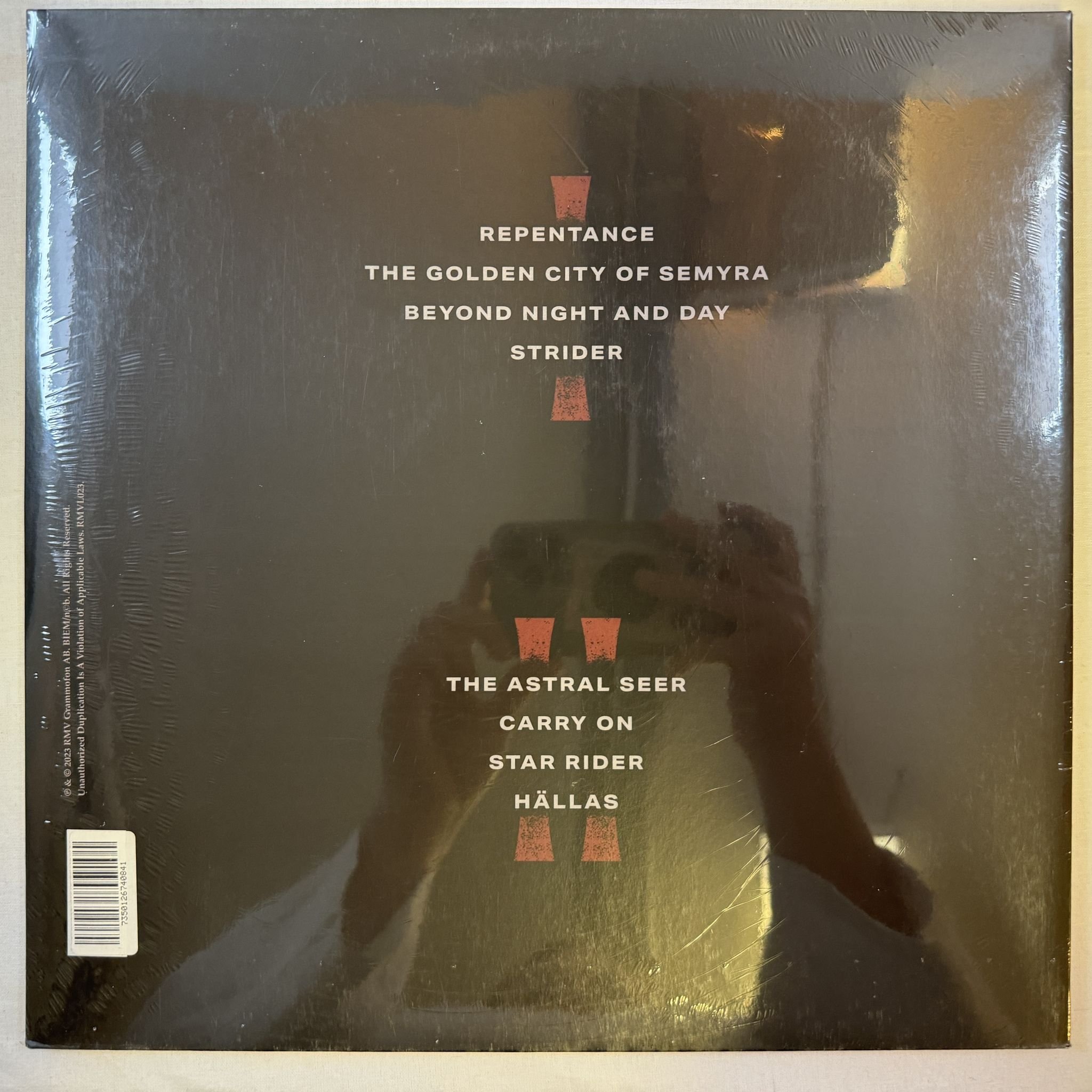 Omslagsbild för skivan HÄLLAS the hällas saga live at cirkus LP -2023 RMV Grammofon – RMVL023