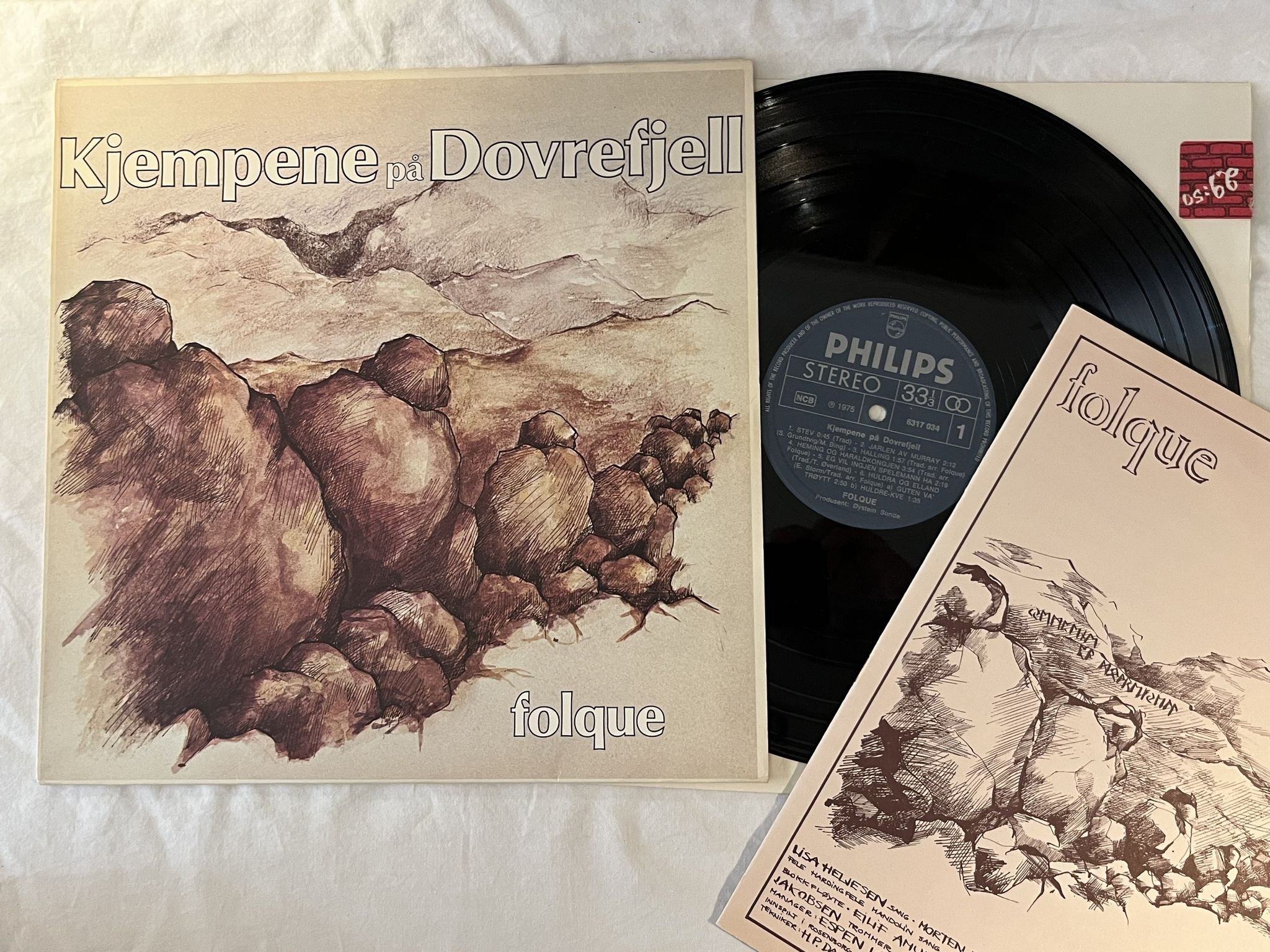 Omslagsbild för skivan FOLQUE Kjempene På Dovrefjell LP -75 Norway PHILIPS 6317 034 ** FOLK / PROG **