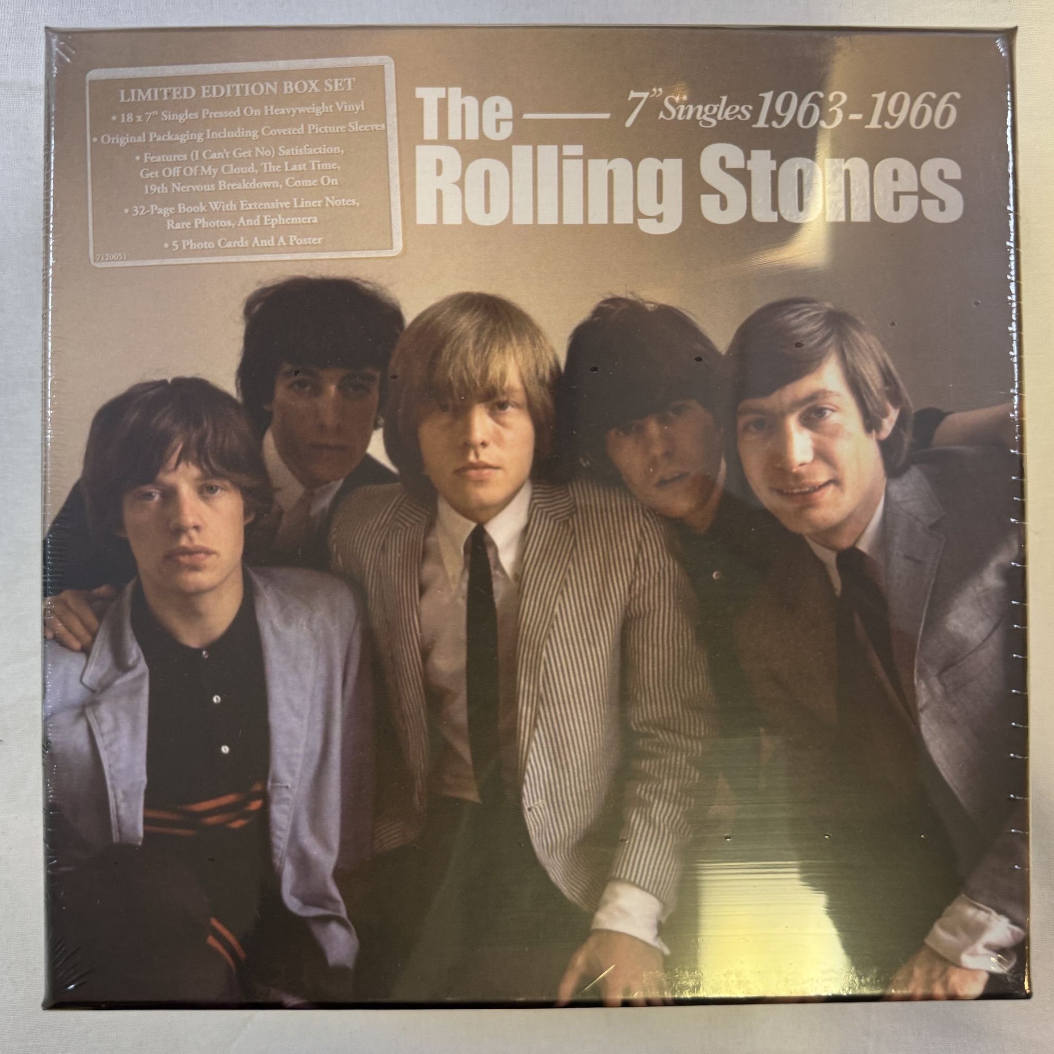 Omslagsbild för skivan THE ROLLING STONES 7" Singles 1963-1966 LP -2022 Decca – 2005-1
