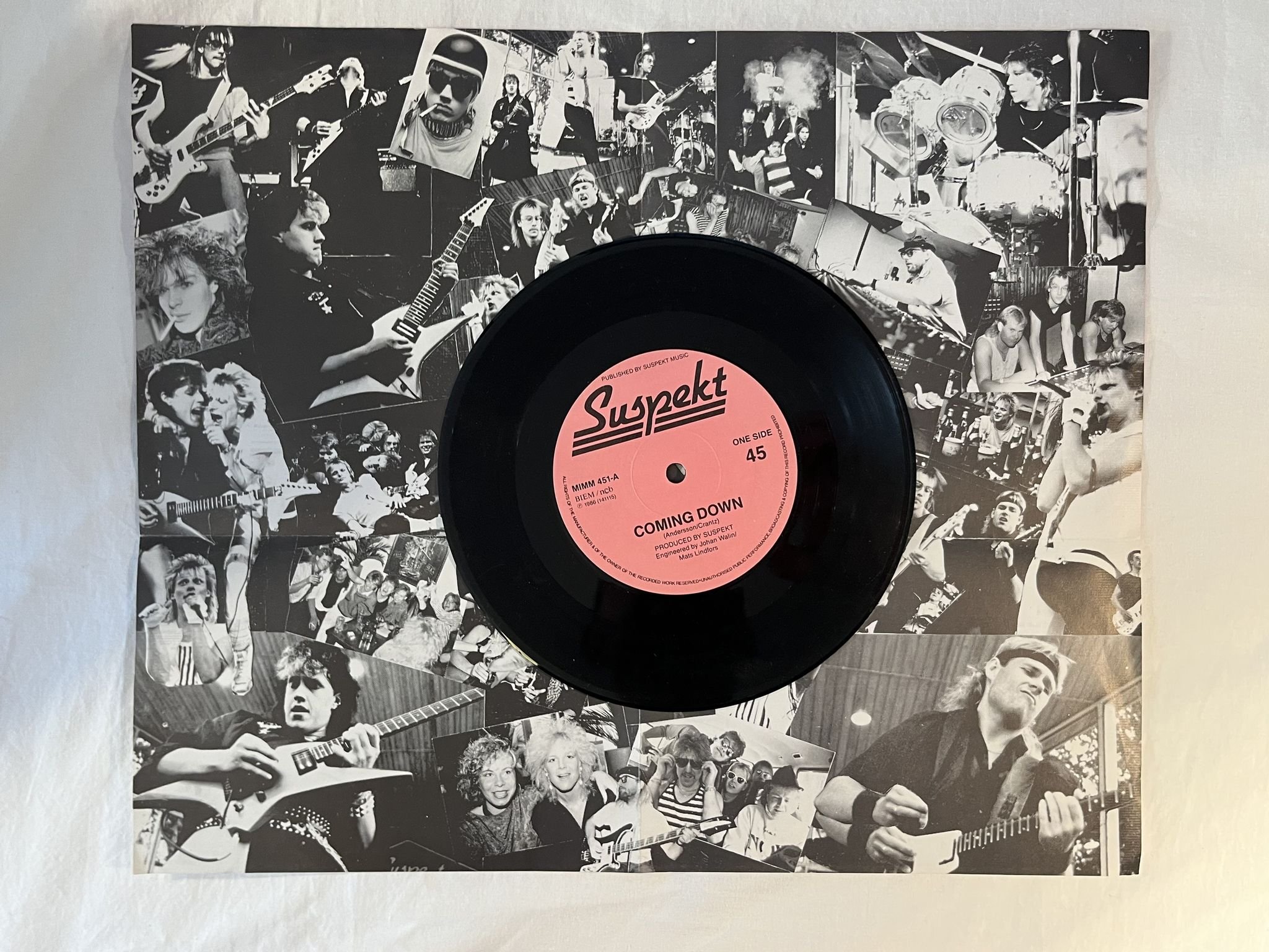 Omslagsbild för skivan SUSPEKT Coming Down 7" -86 Swe FRÖSÖ MUSIK AB MIMM 451 *** METAL ***