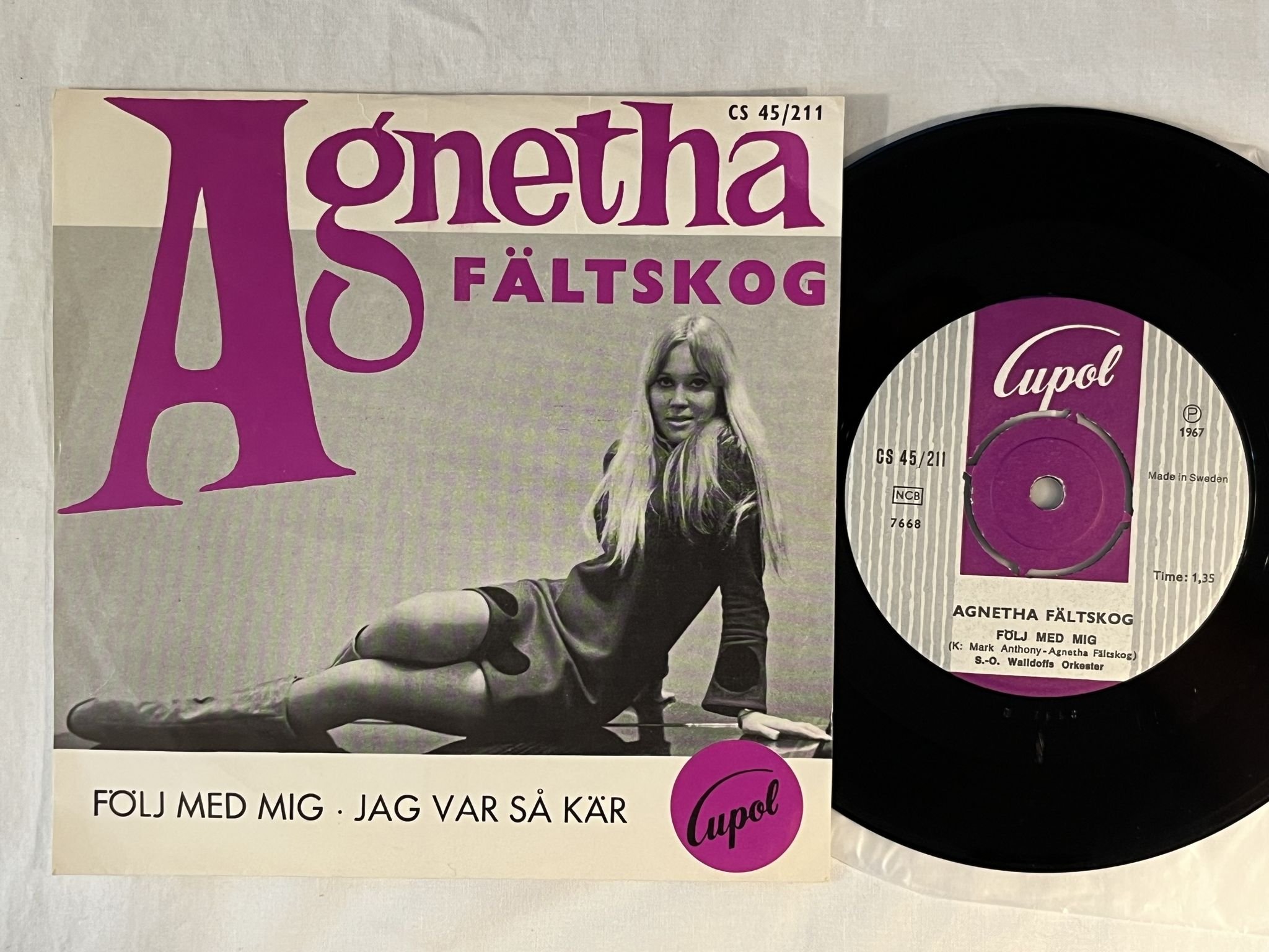 Omslagsbild för skivan AGNETHA FÄLTSKOG följ med mig 7" -67 CUPOL CS 45/211