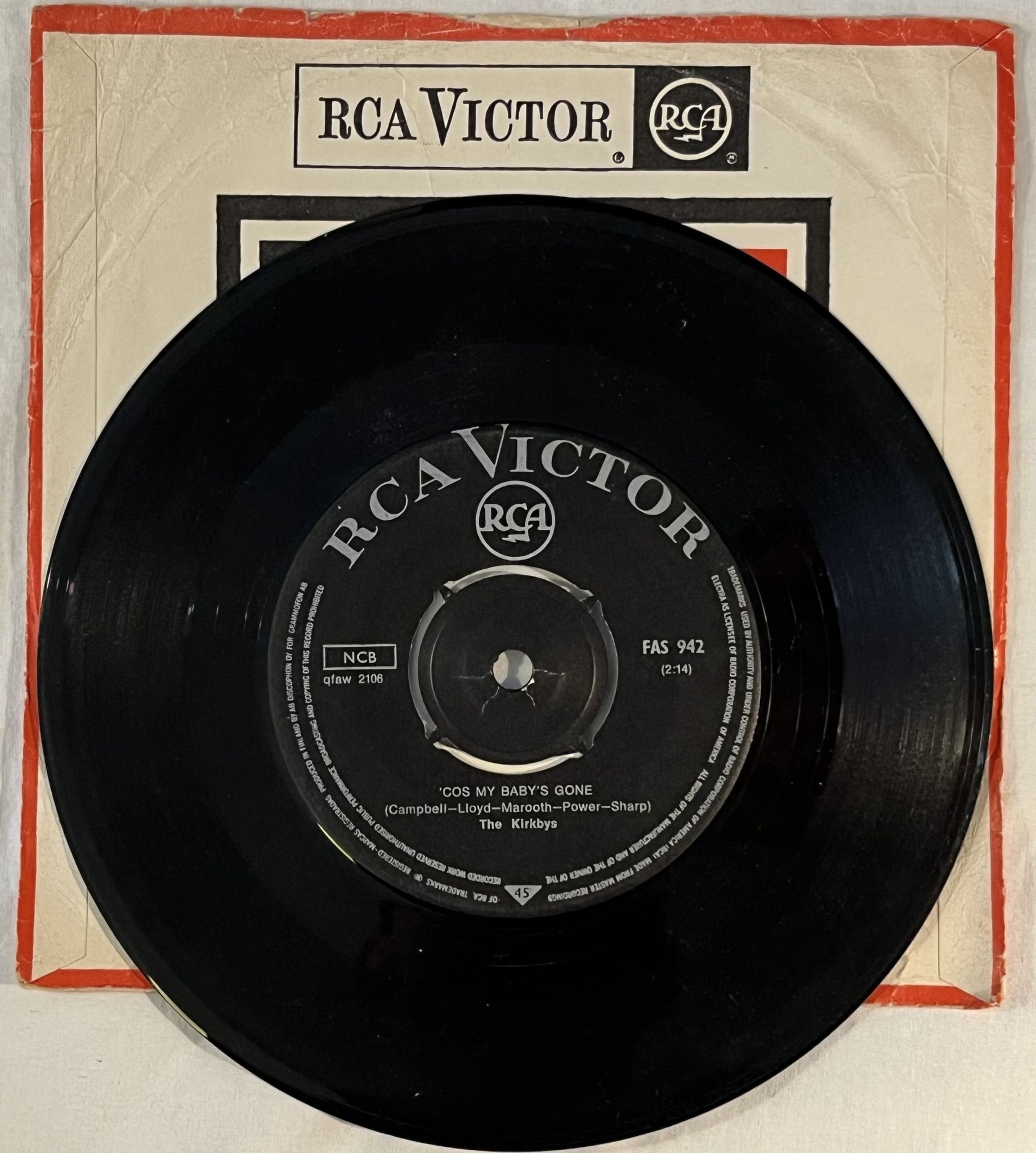 Omslagsbild för skivan THE KIRKBYS Cos My Baby's Gone 7" -65 Finland RCA FAS 942 ** RARE BEAT 45 **