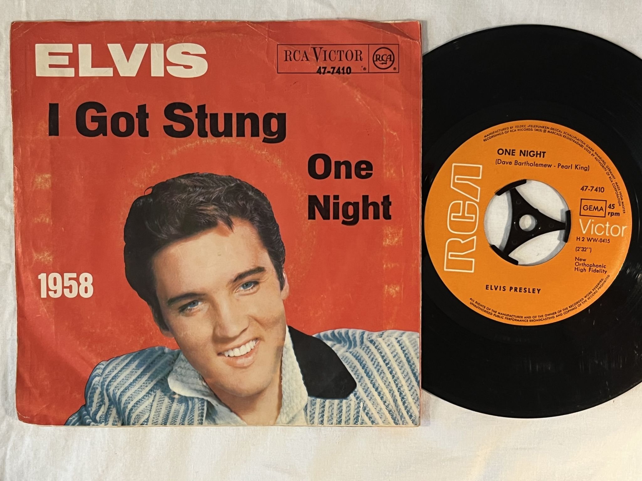 Omslagsbild för skivan ELVIS PRESLEY I got stung 7" Ger RCA 47-7410 ** Year cover 1958 **