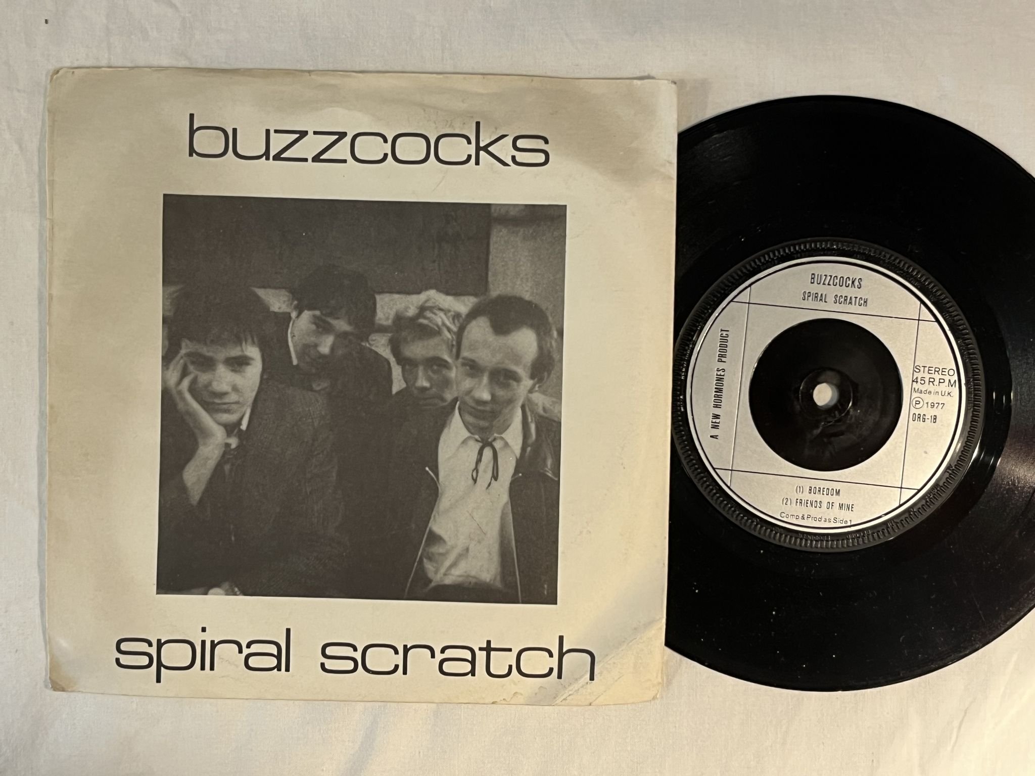 Omslagsbild för skivan BUZZCOCKS Spiral Scratch 7" -77 UK new hormones ORG-1 ** ORIGINAL PRESSING **