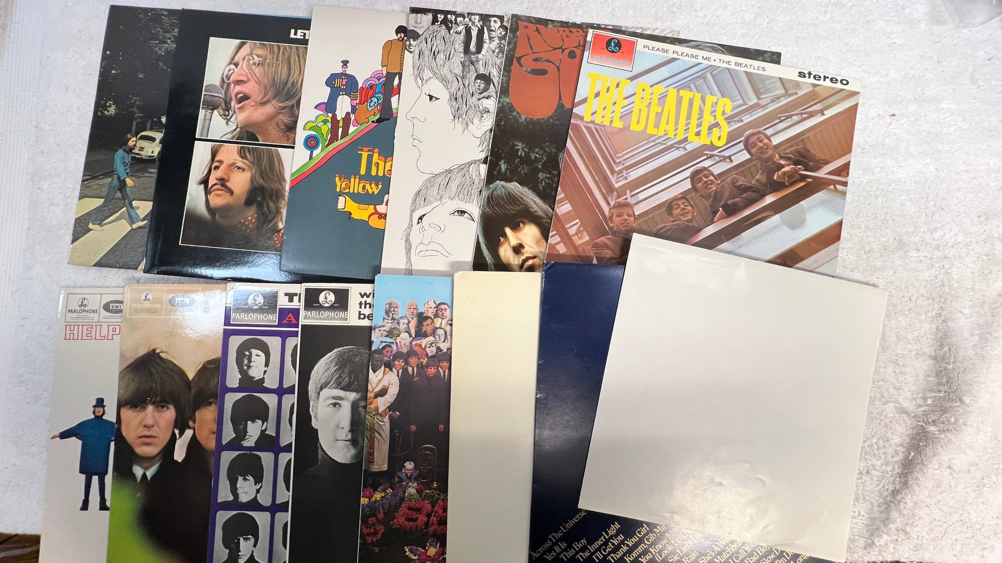 Omslagsbild för skivan THE BEATLES collection 14xLP BOX SET ncb BC 13