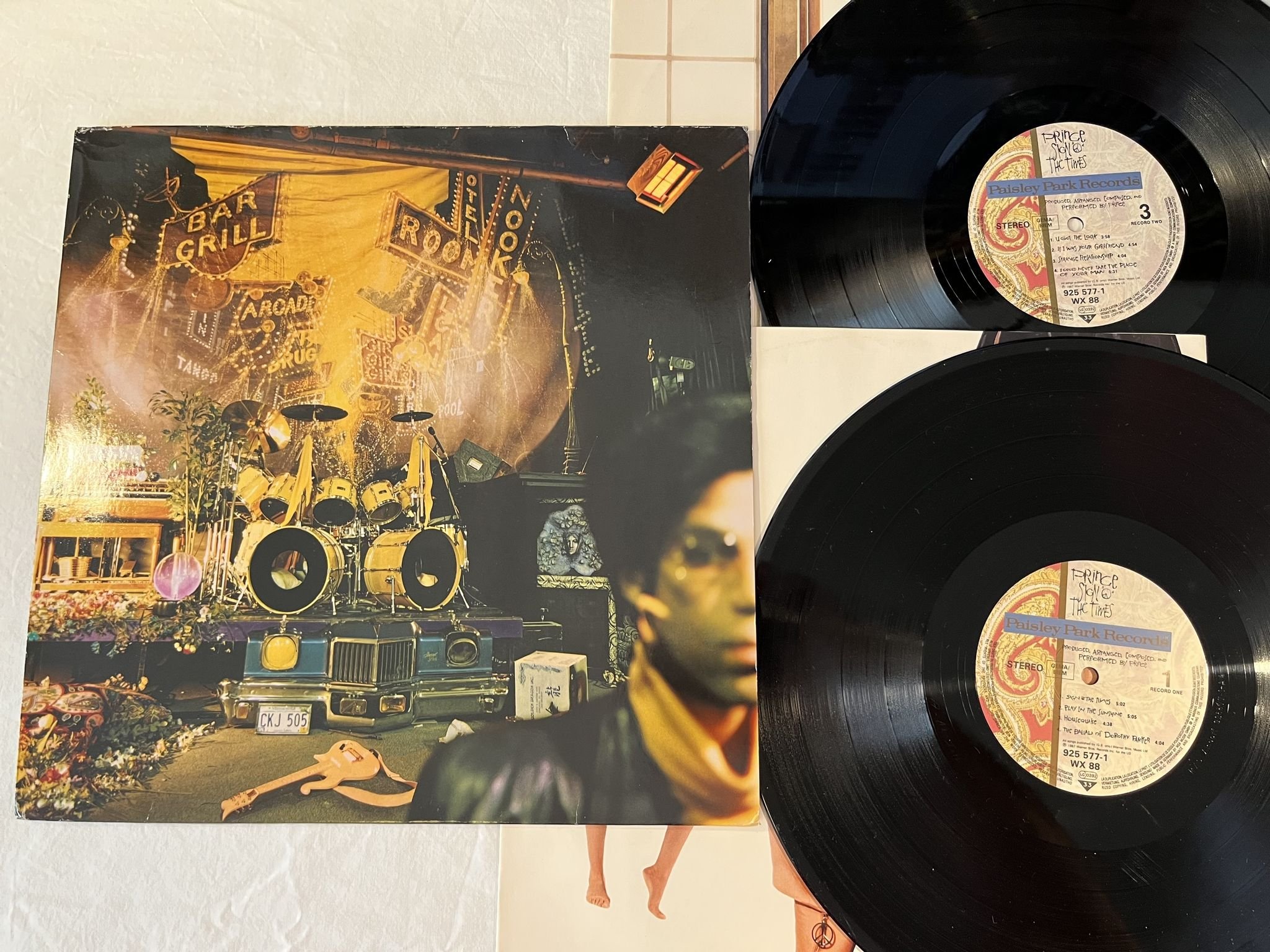 Omslagsbild för skivan PRINCE sign o the times LP -87 PAISLEY PARK 925577-1