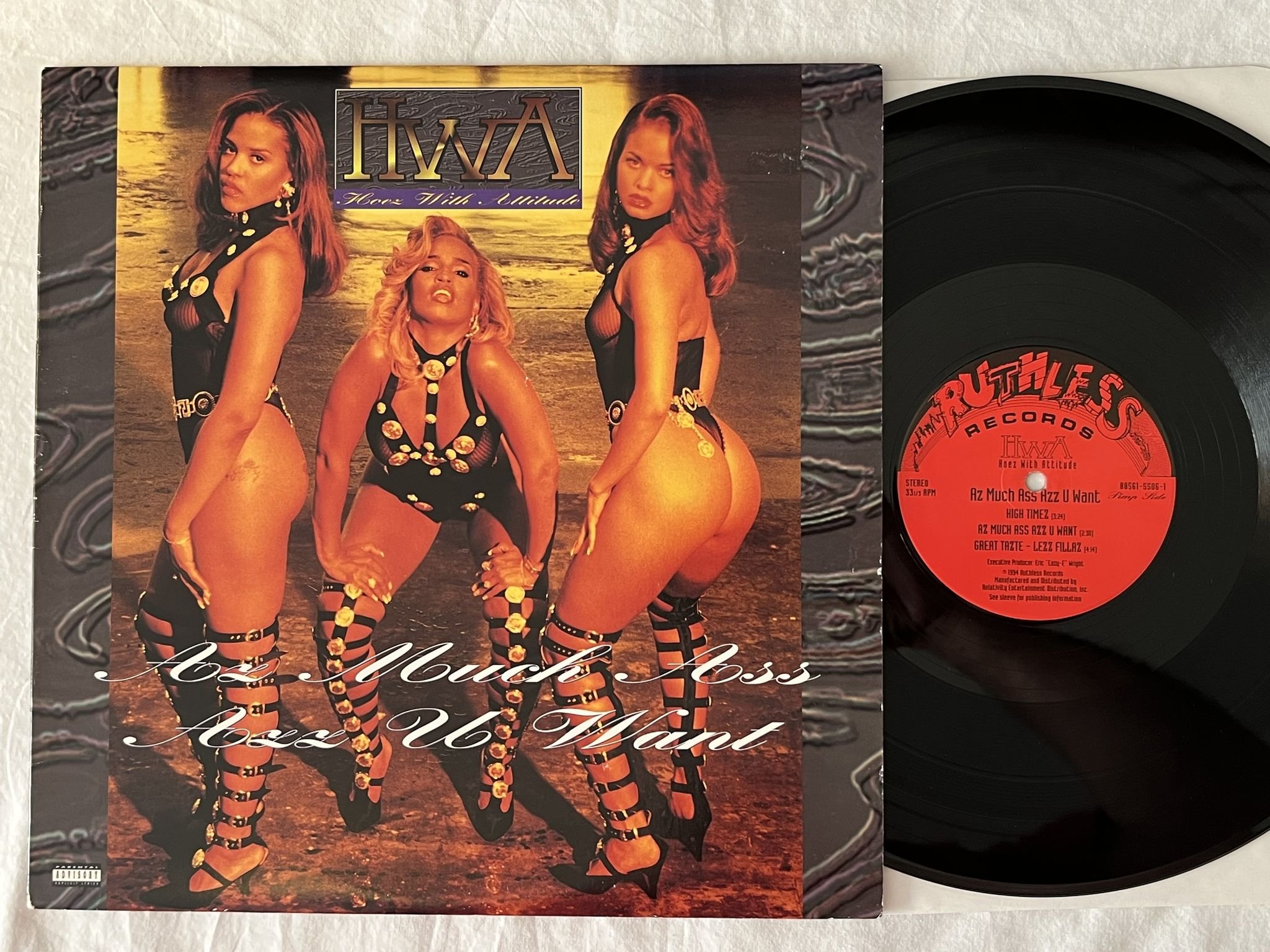 Omslagsbild för skivan HWA hoes with attitude LP -94 US RUTHLESS 88561-5506-1