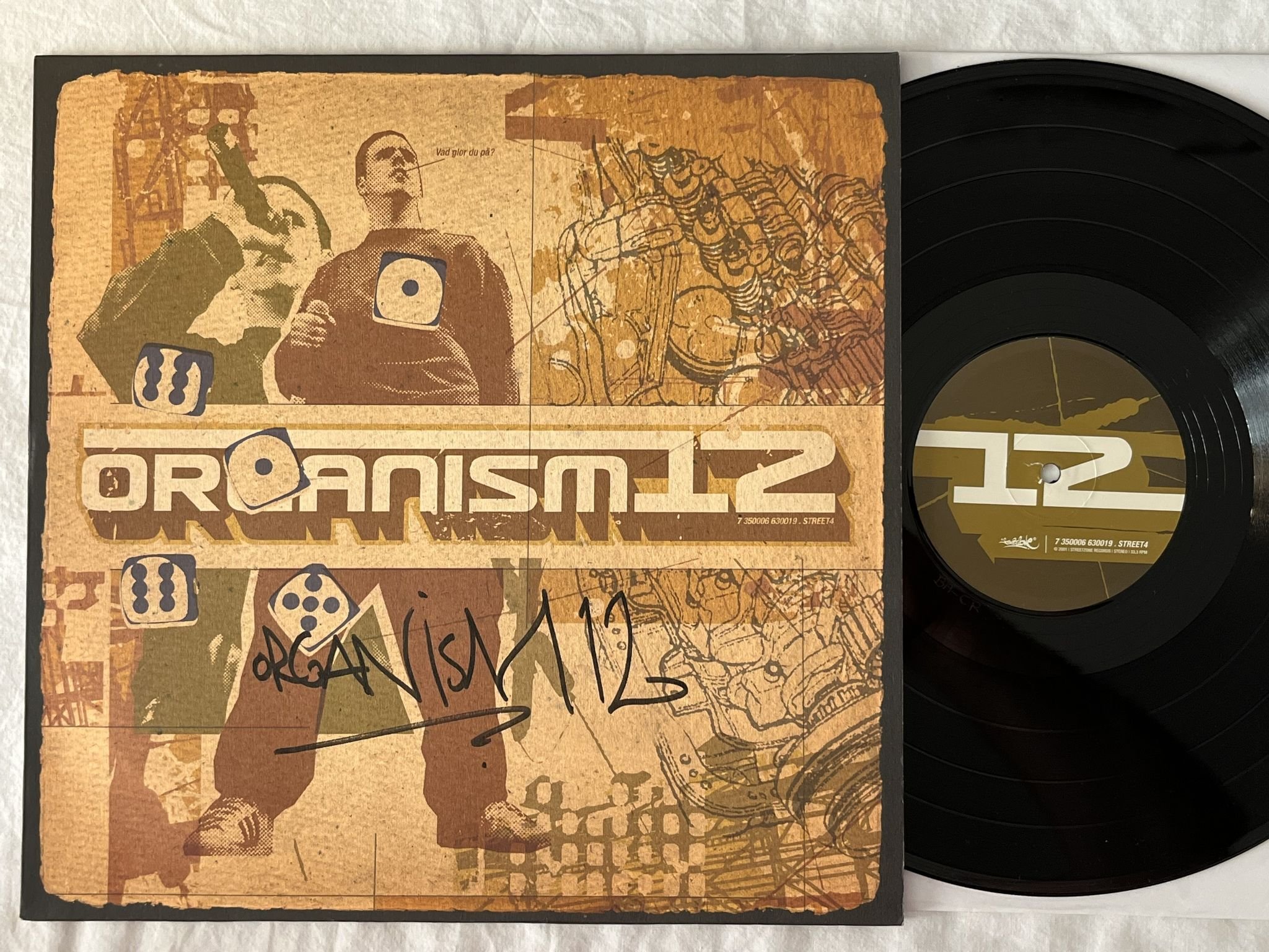 Omslagsbild för skivan ORGANISM 12 Vad Glor Du På? 12" Swe 2001 STREETZONE STREET04 *** Signed **