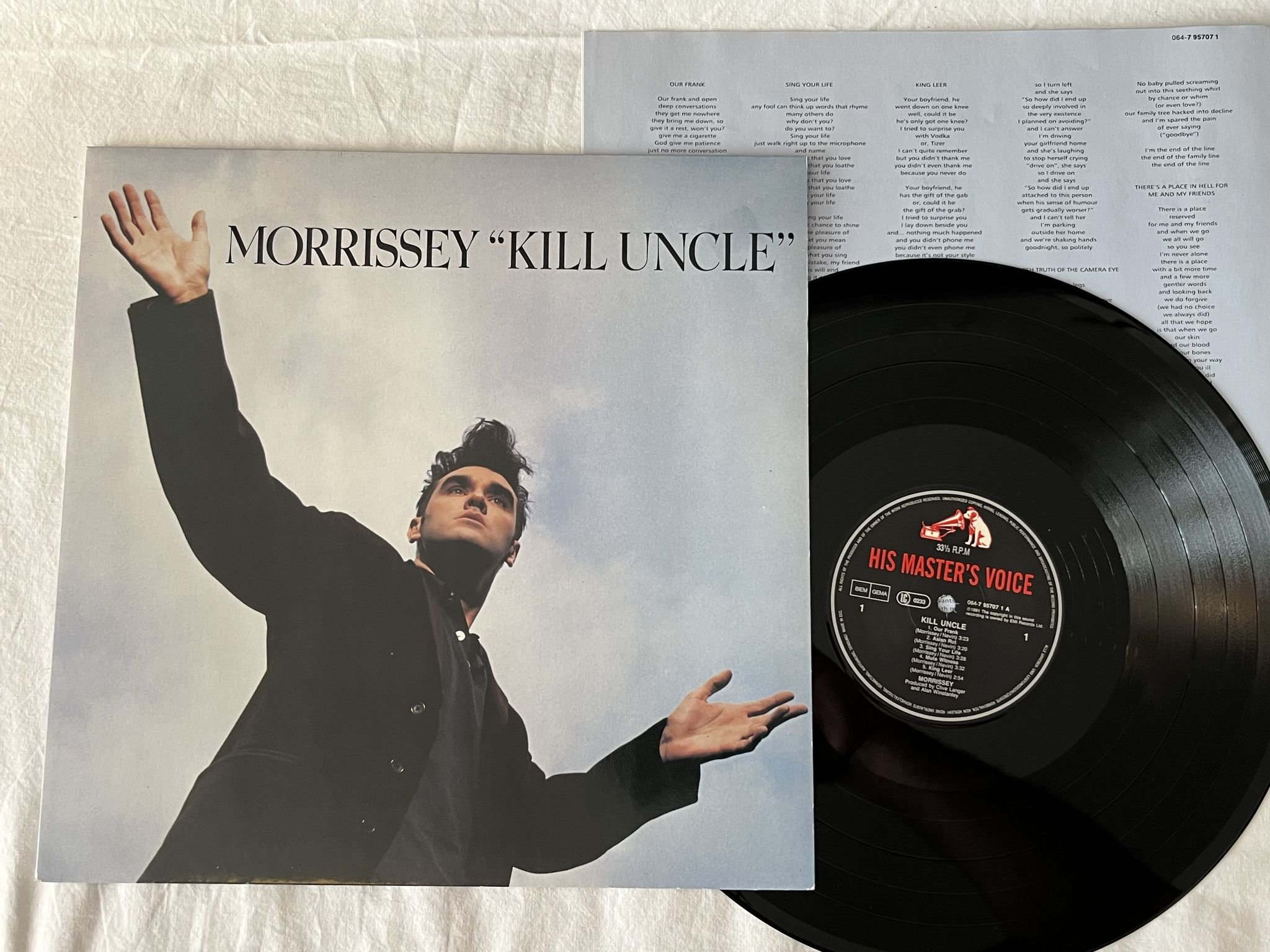 Omslagsbild för skivan MORRISEY kill uncle LP -91 HIS MASTER'S VOICE 064-7957071