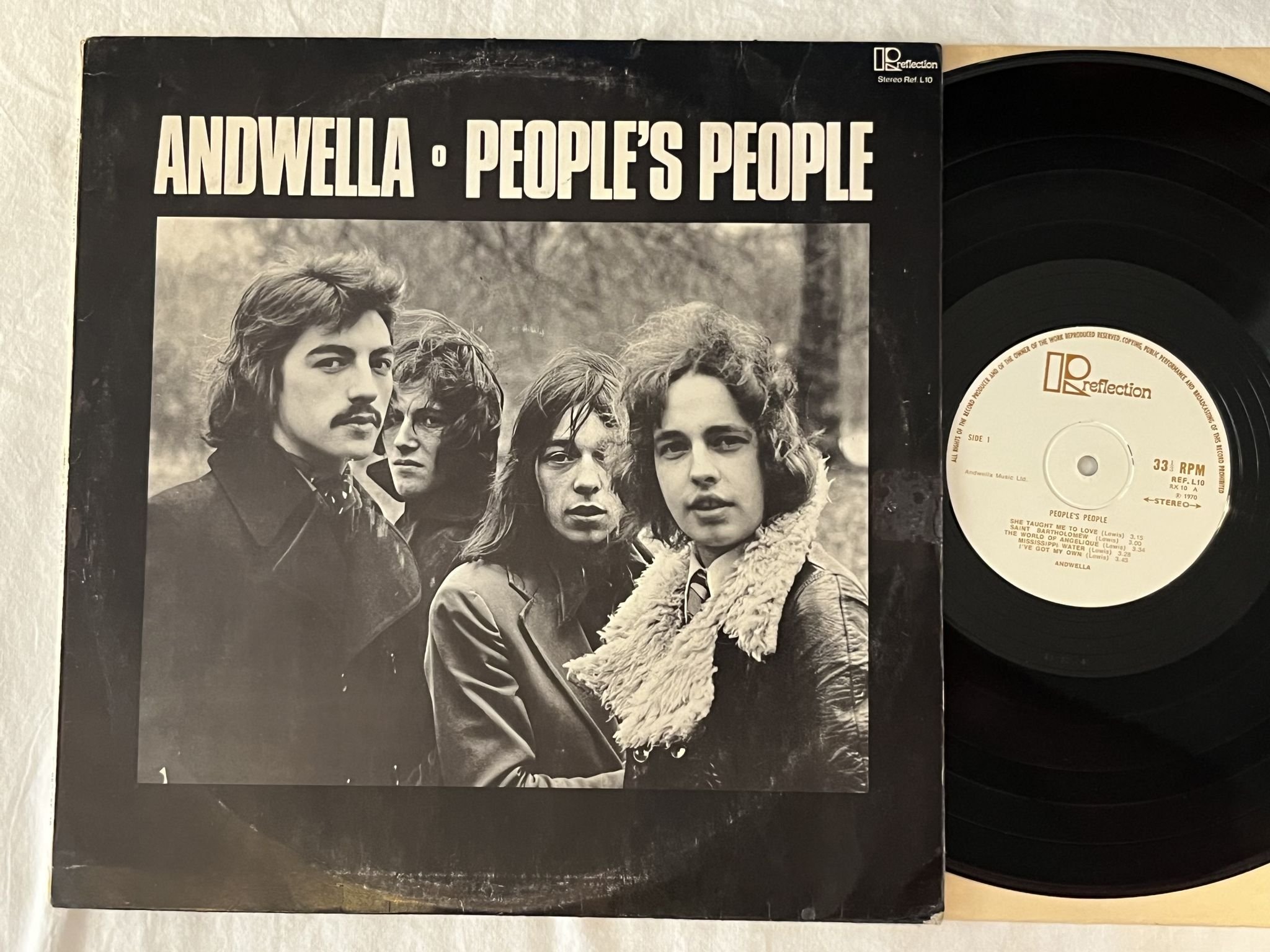 Omslagsbild för skivan ANDWELLA people's people LP -70 UK REFLECTION REF L10